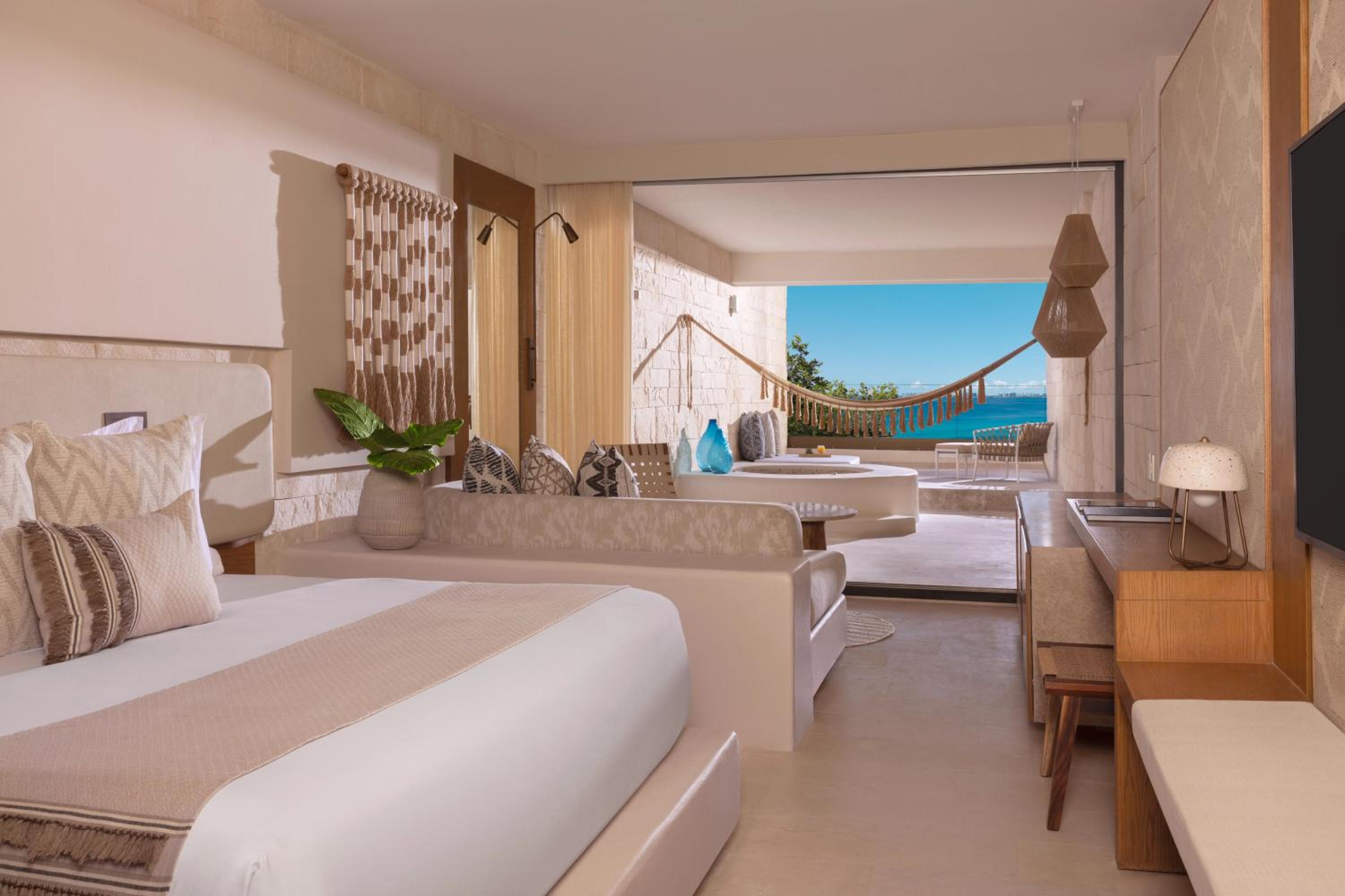 Signature Junior King Suite with Hot Tub and Ocean View - Photo 1