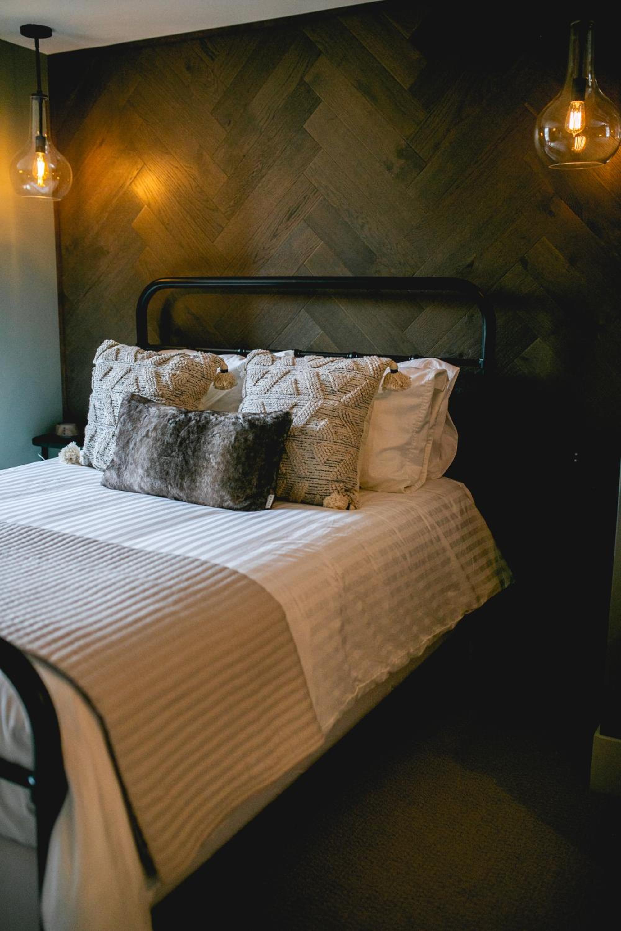 Basic Triple Room photo 1