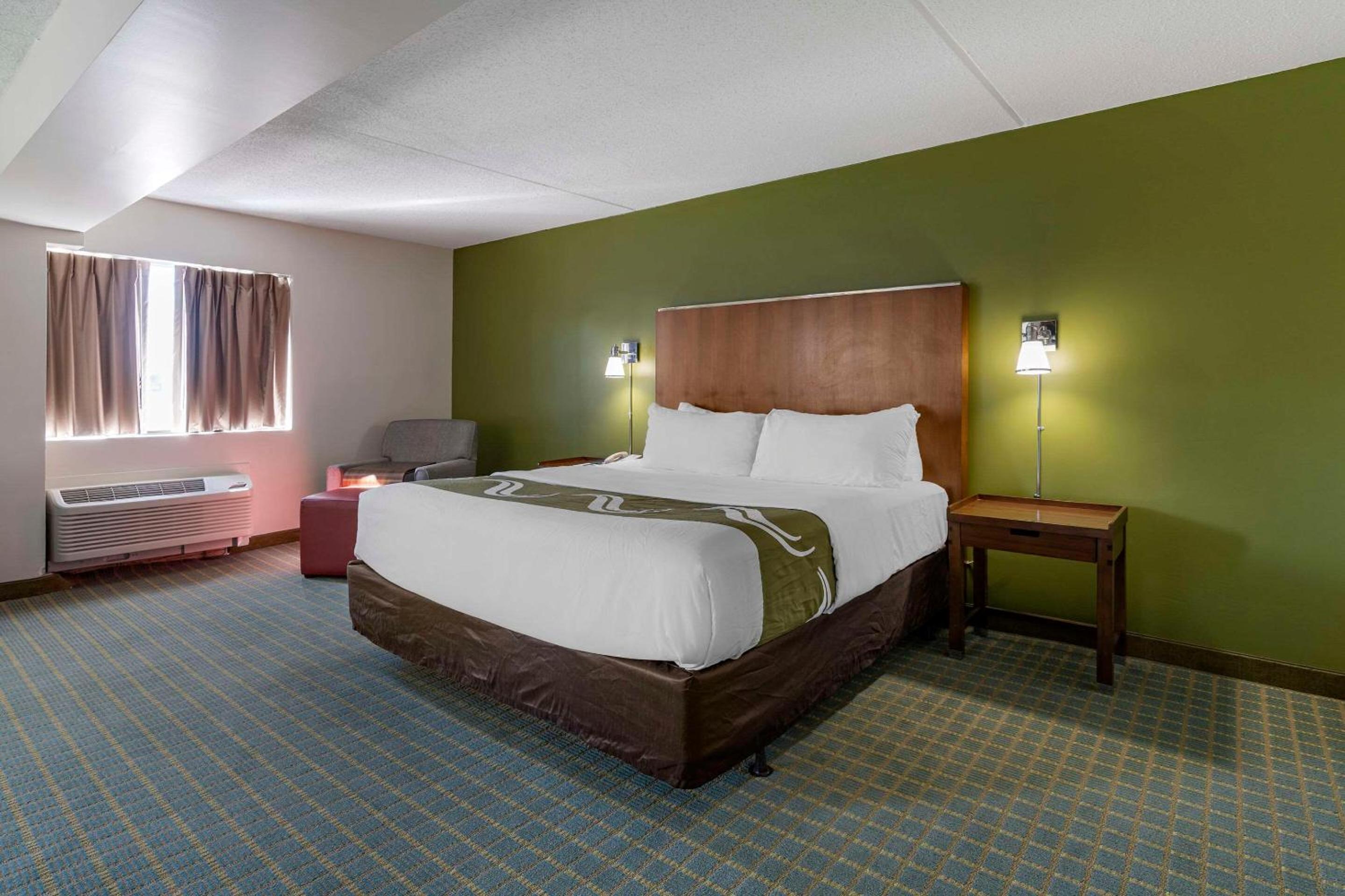 King Room Non Smoking, Upgrade