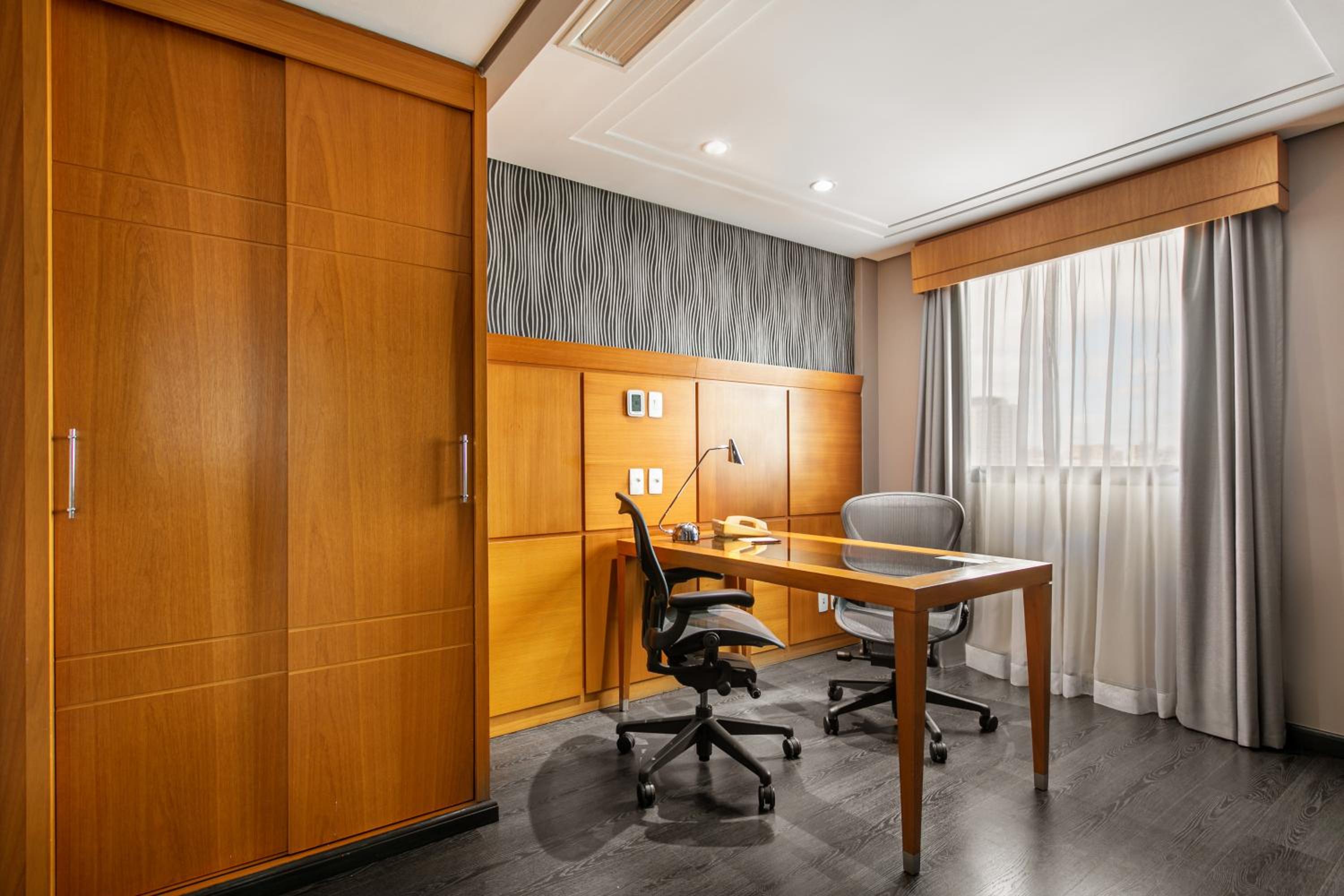 The Level Junior Executive Suite
