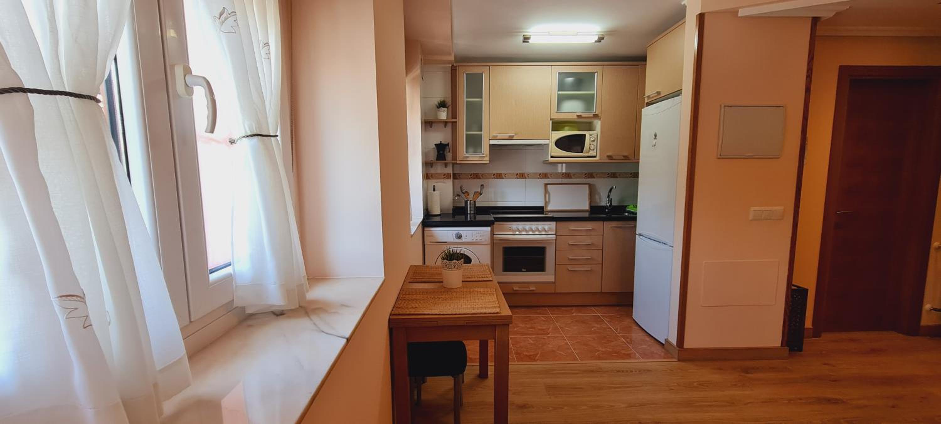 Apartment photo 2