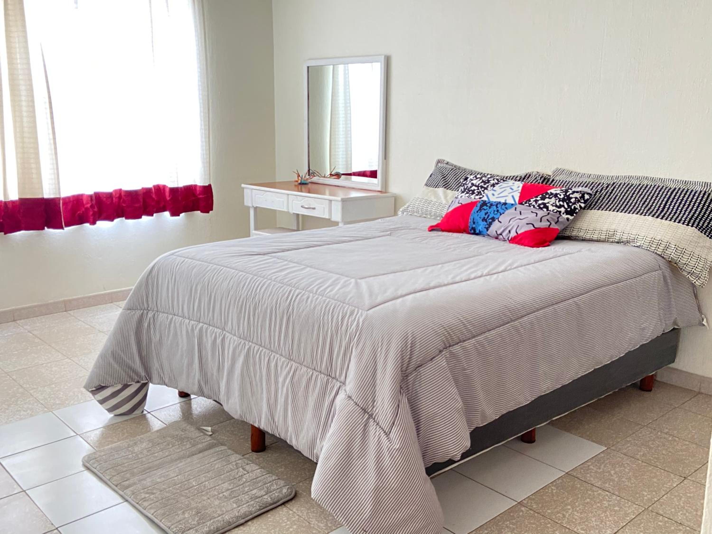 Large Double Room photo 1