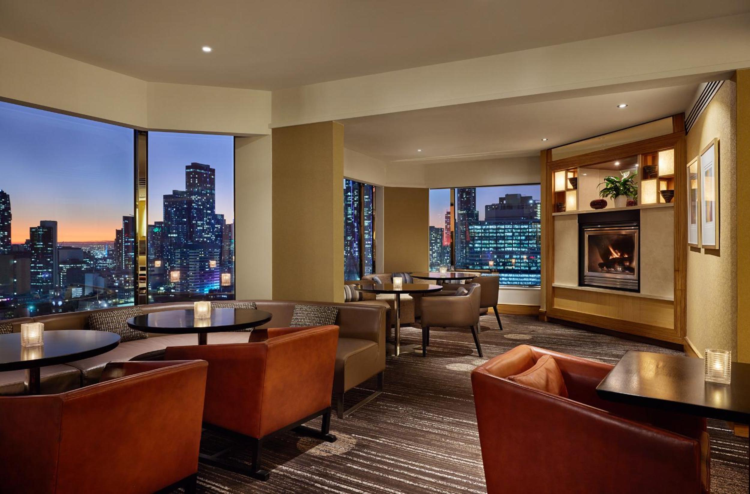 King Room with River View - Club Access thumbnail 6