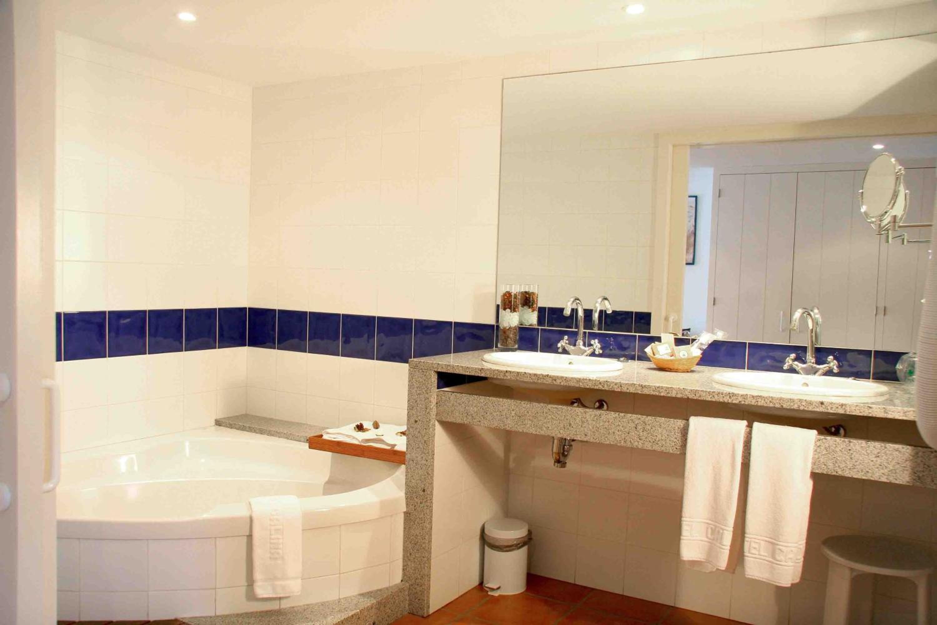 Junior Suite with Sea View photo 3