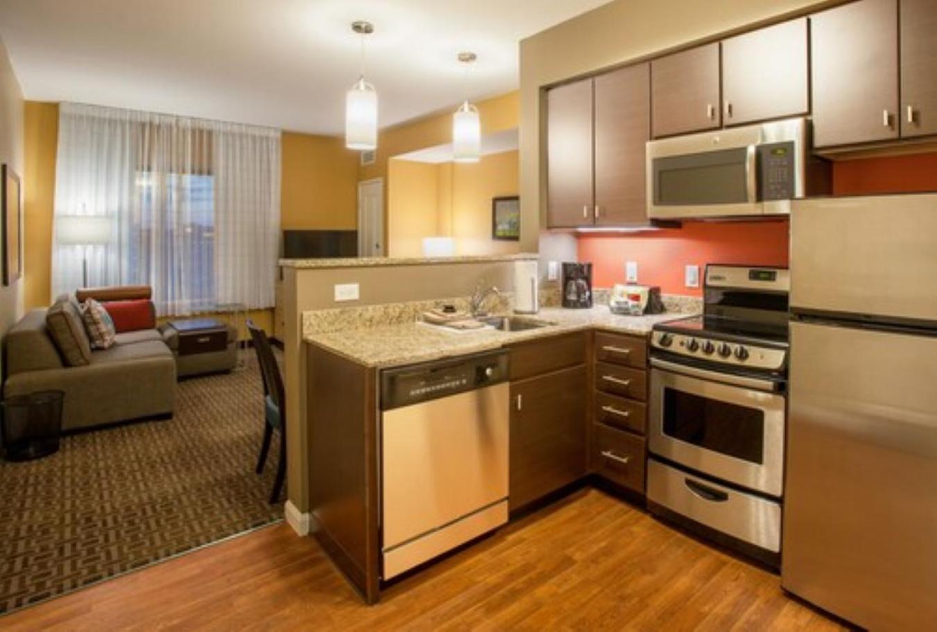 Two-Bedroom Suite photo 3