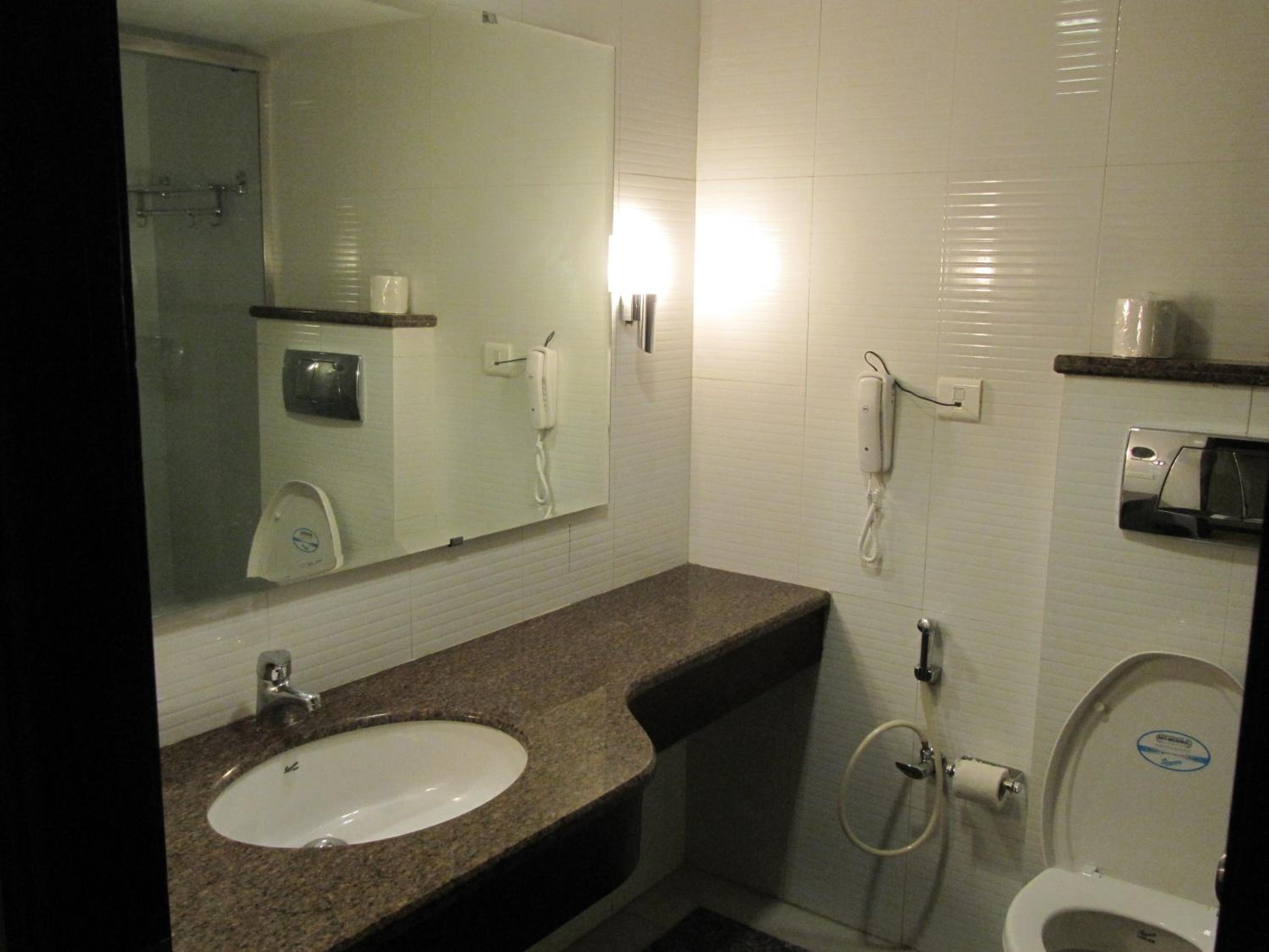 Deluxe Double Room with 10% discount on food & beverages - Photo 2