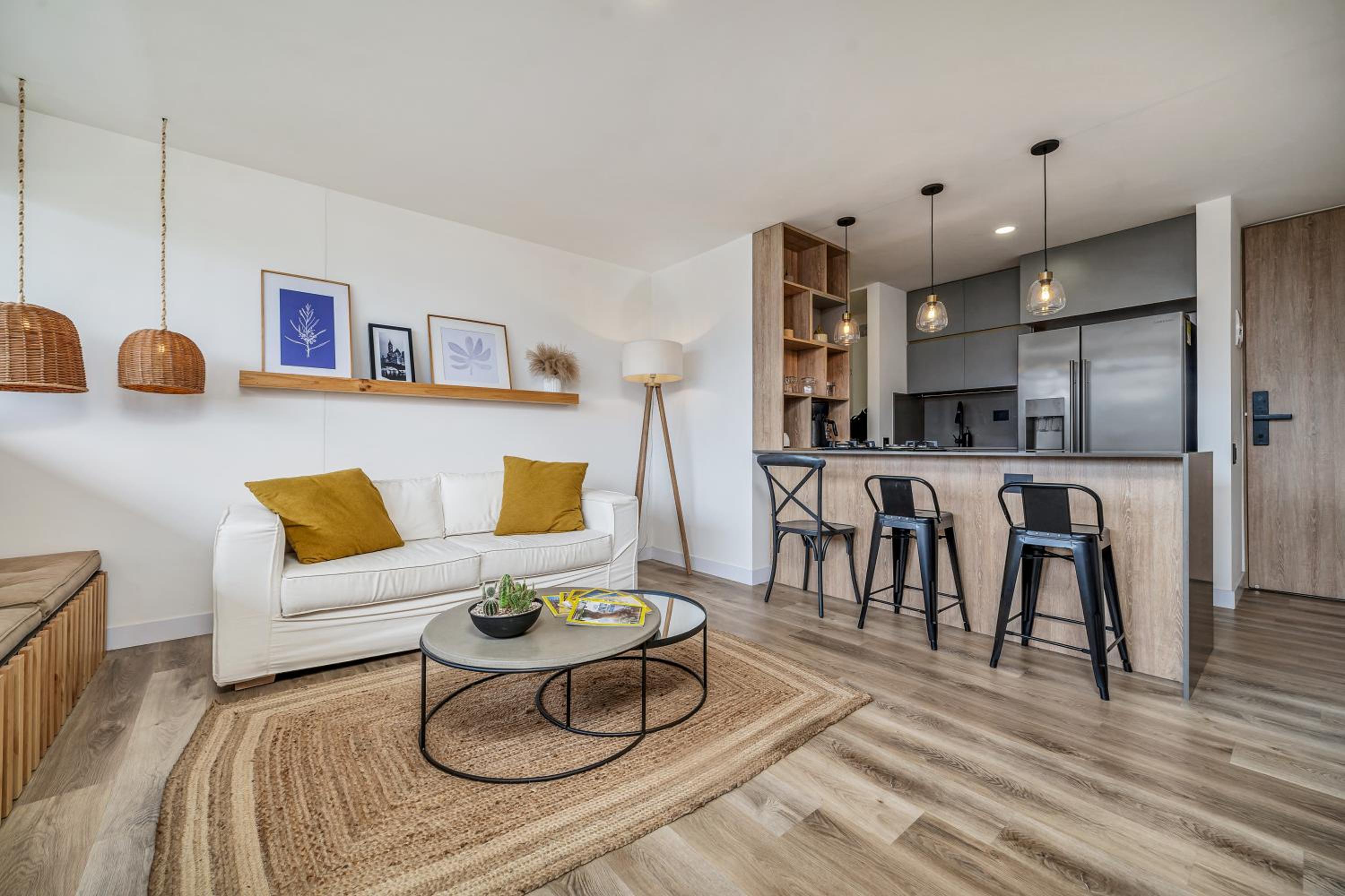 Deluxe Apartment
