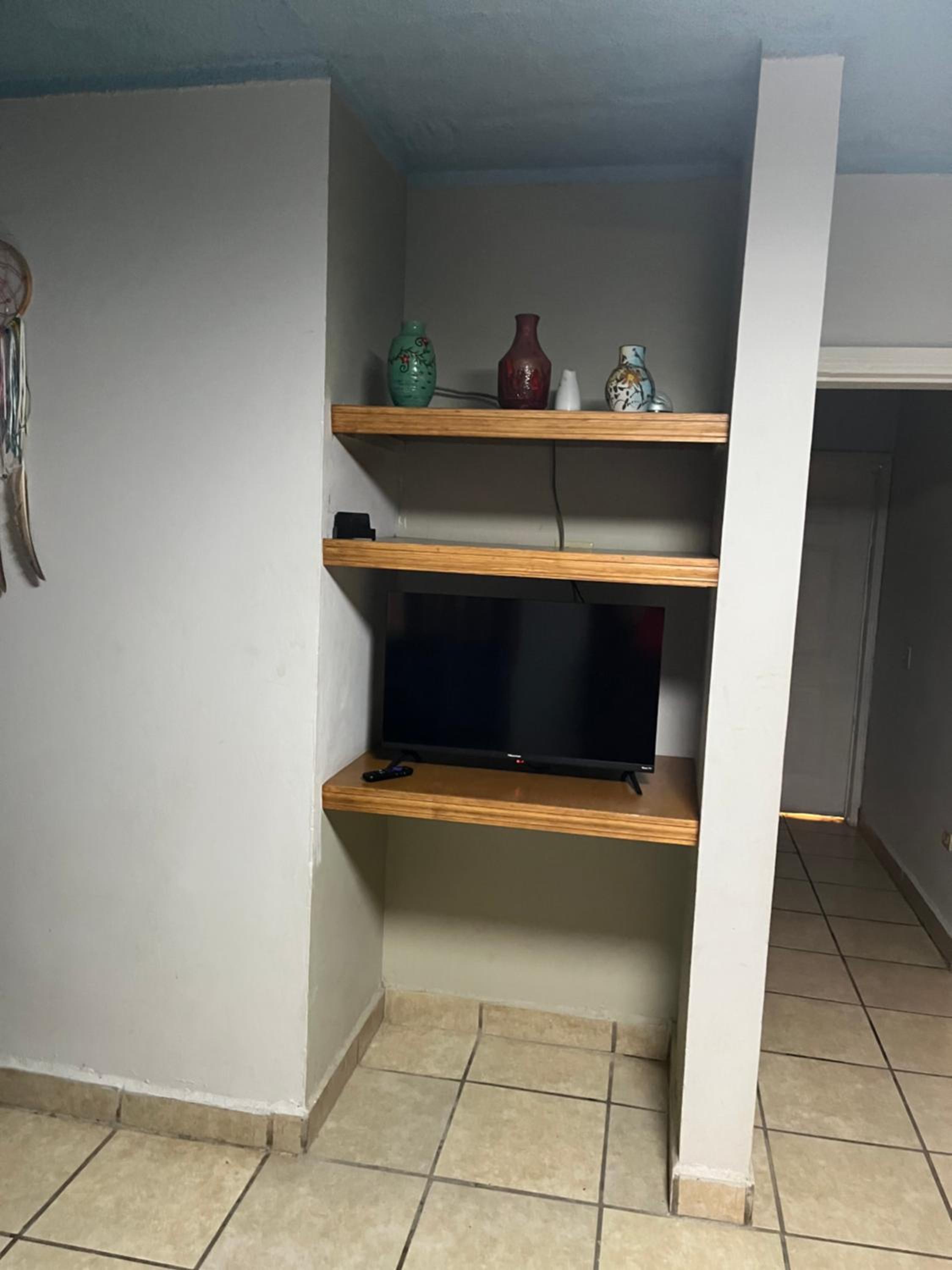One-Bedroom Apartment - Photo 17