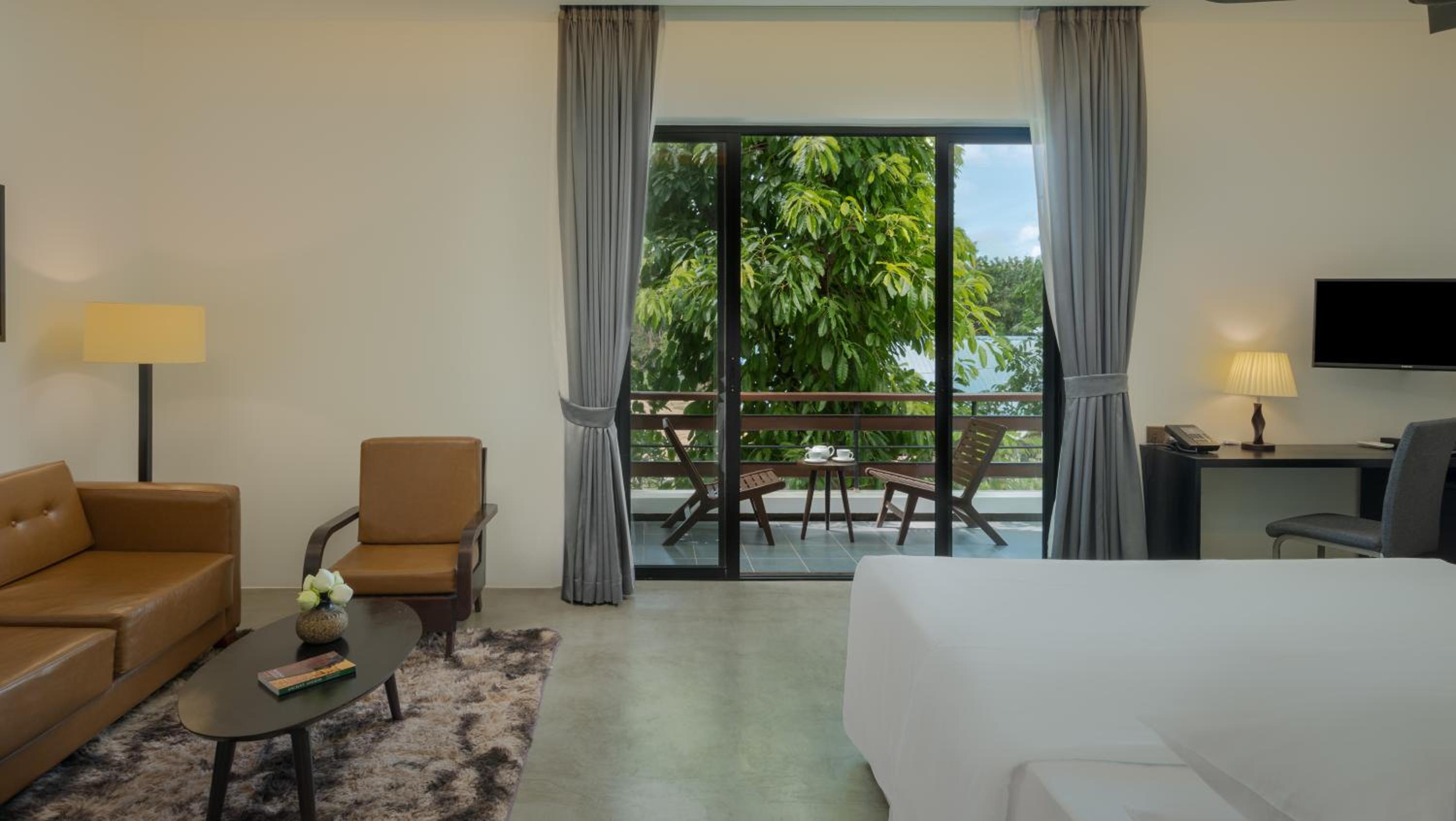 Deluxe Triple Room - Photo 2