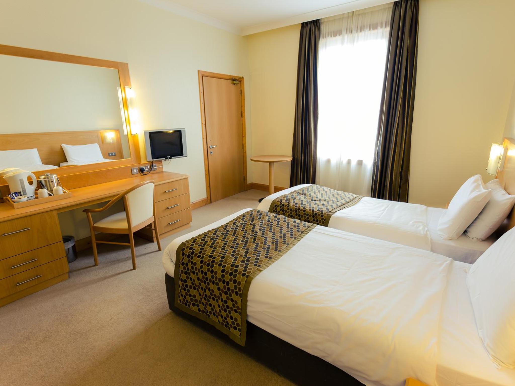 Deluxe Twin Room - Photo 3