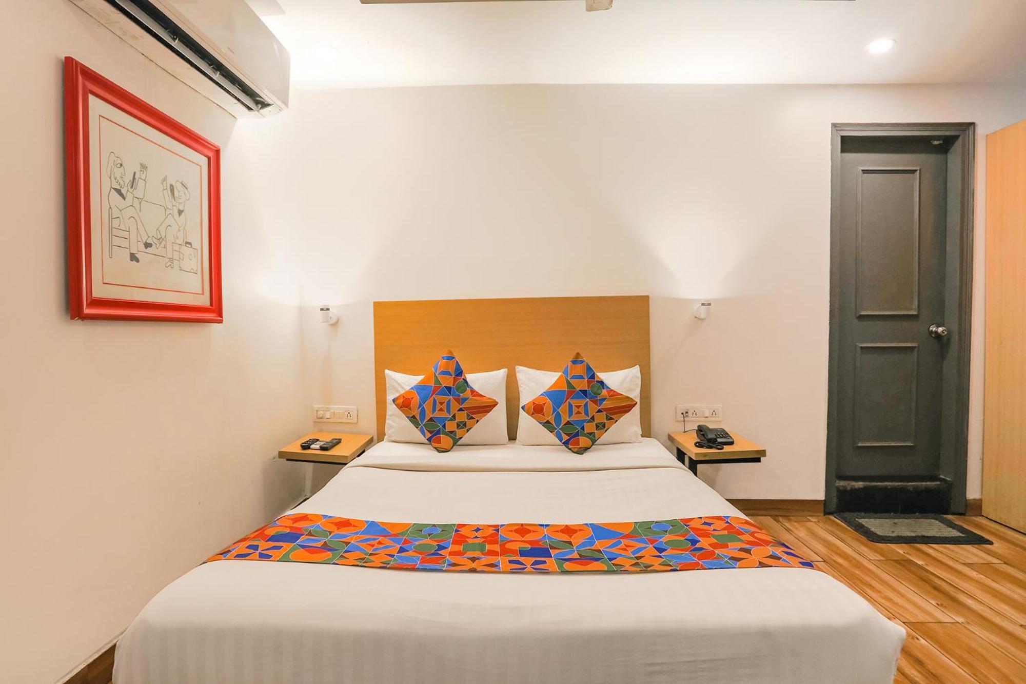 Deluxe Room - Photo 4