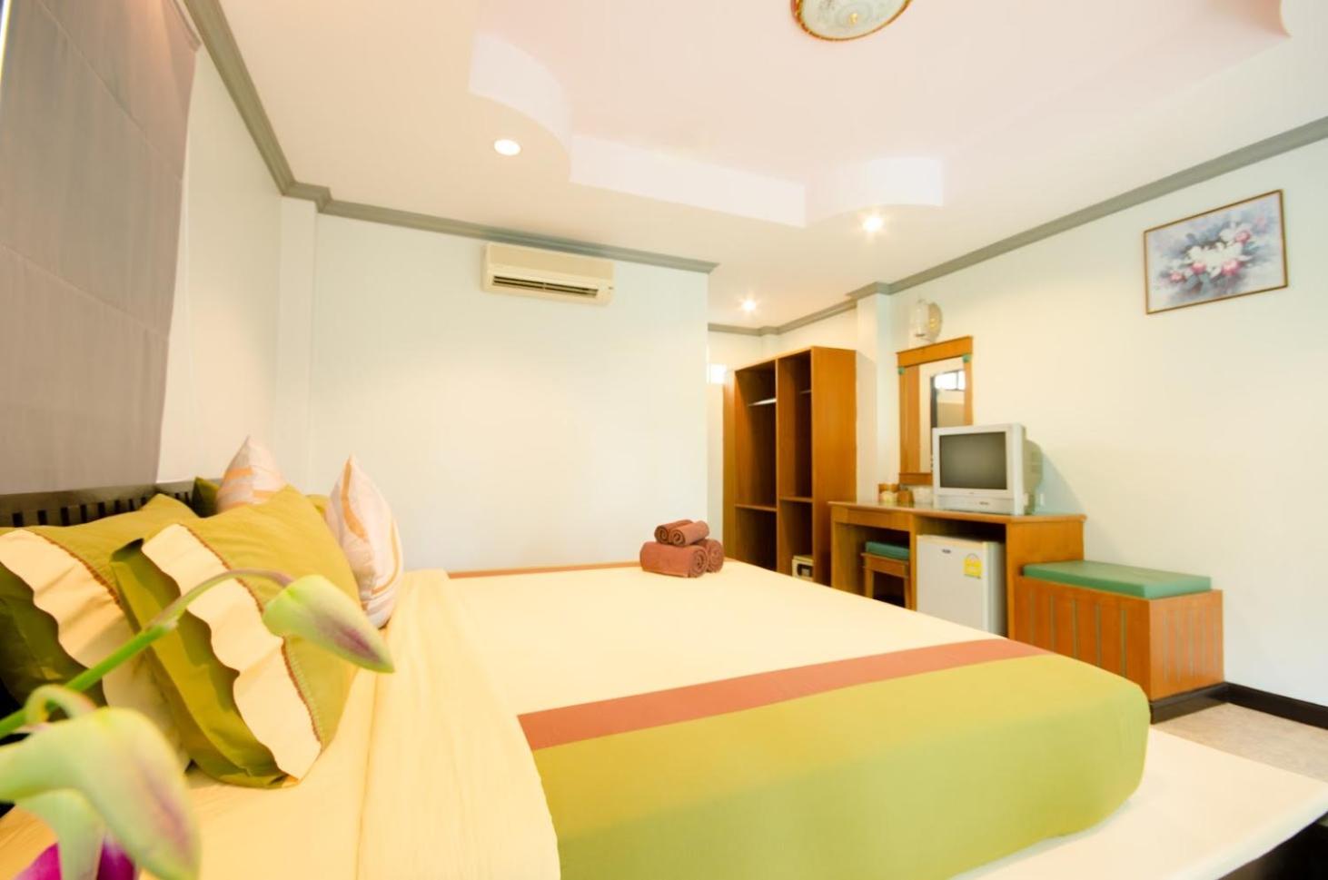 Deluxe Double Studio - Photo 1