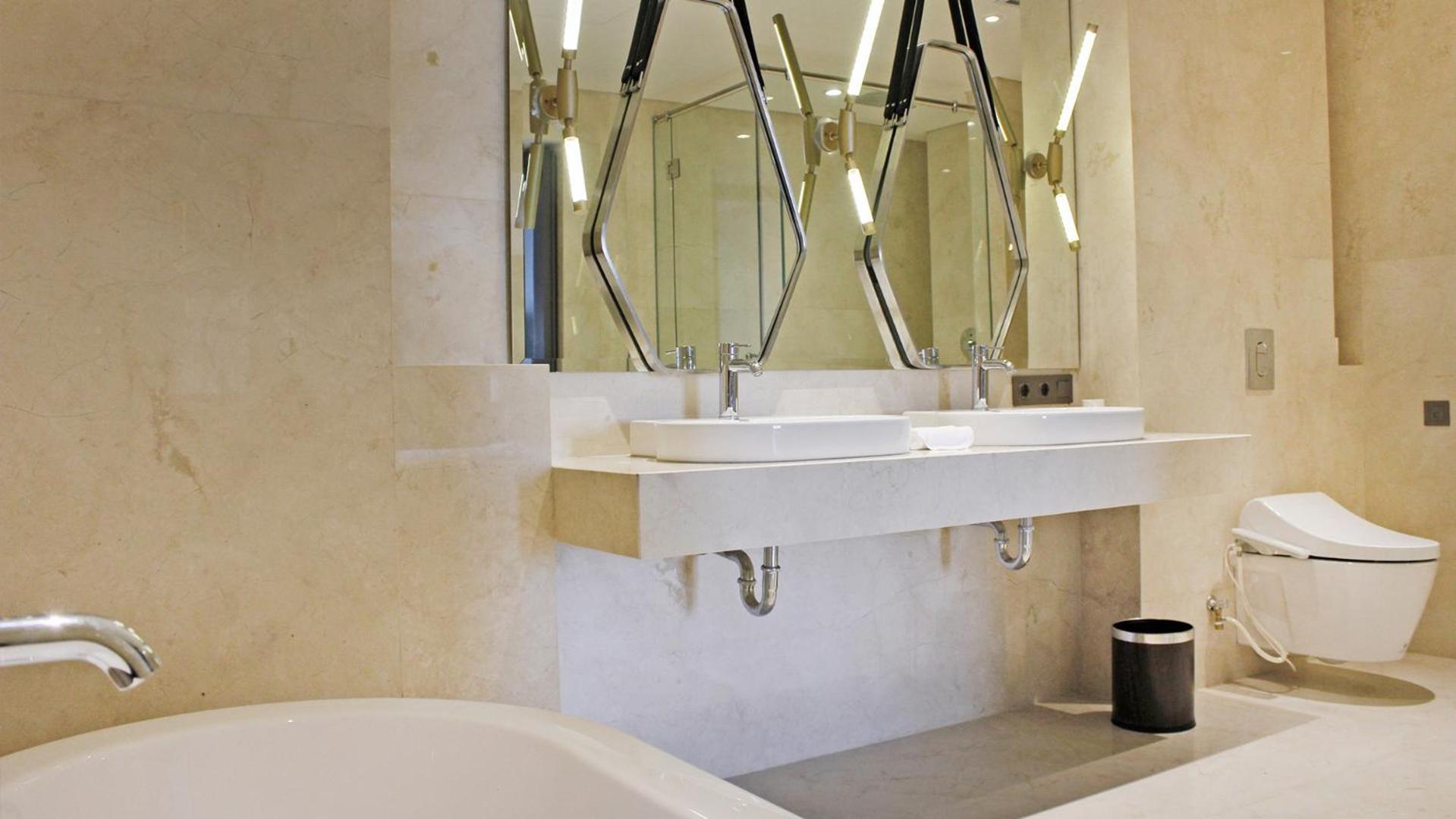 Presidential Suite photo 2