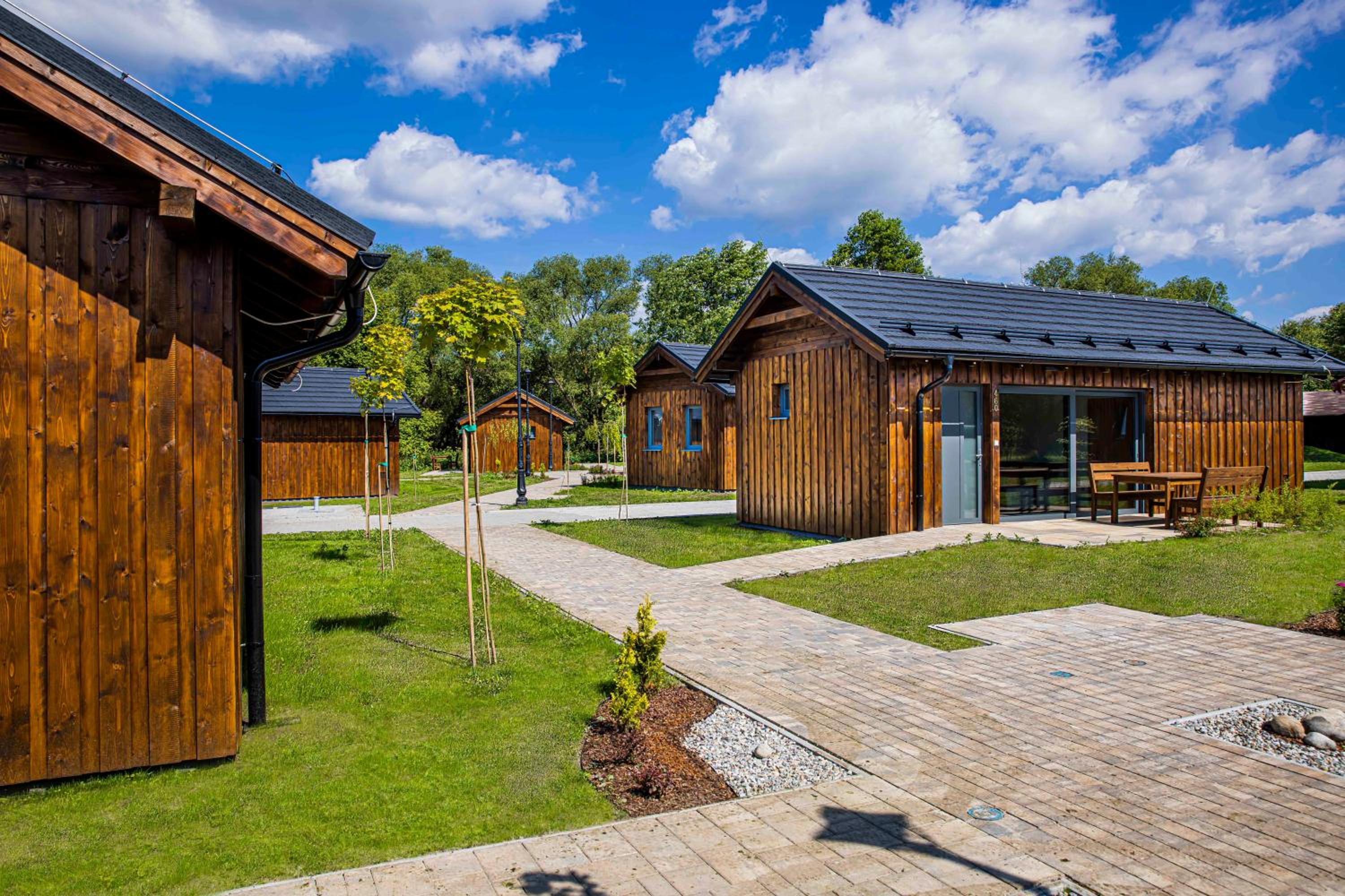  Comfort Bungalow with free Water park access - Photo 1