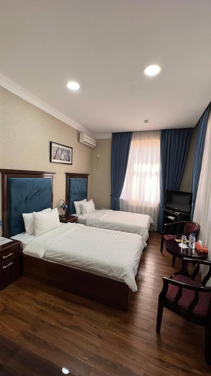 Double or Twin Room photo 3