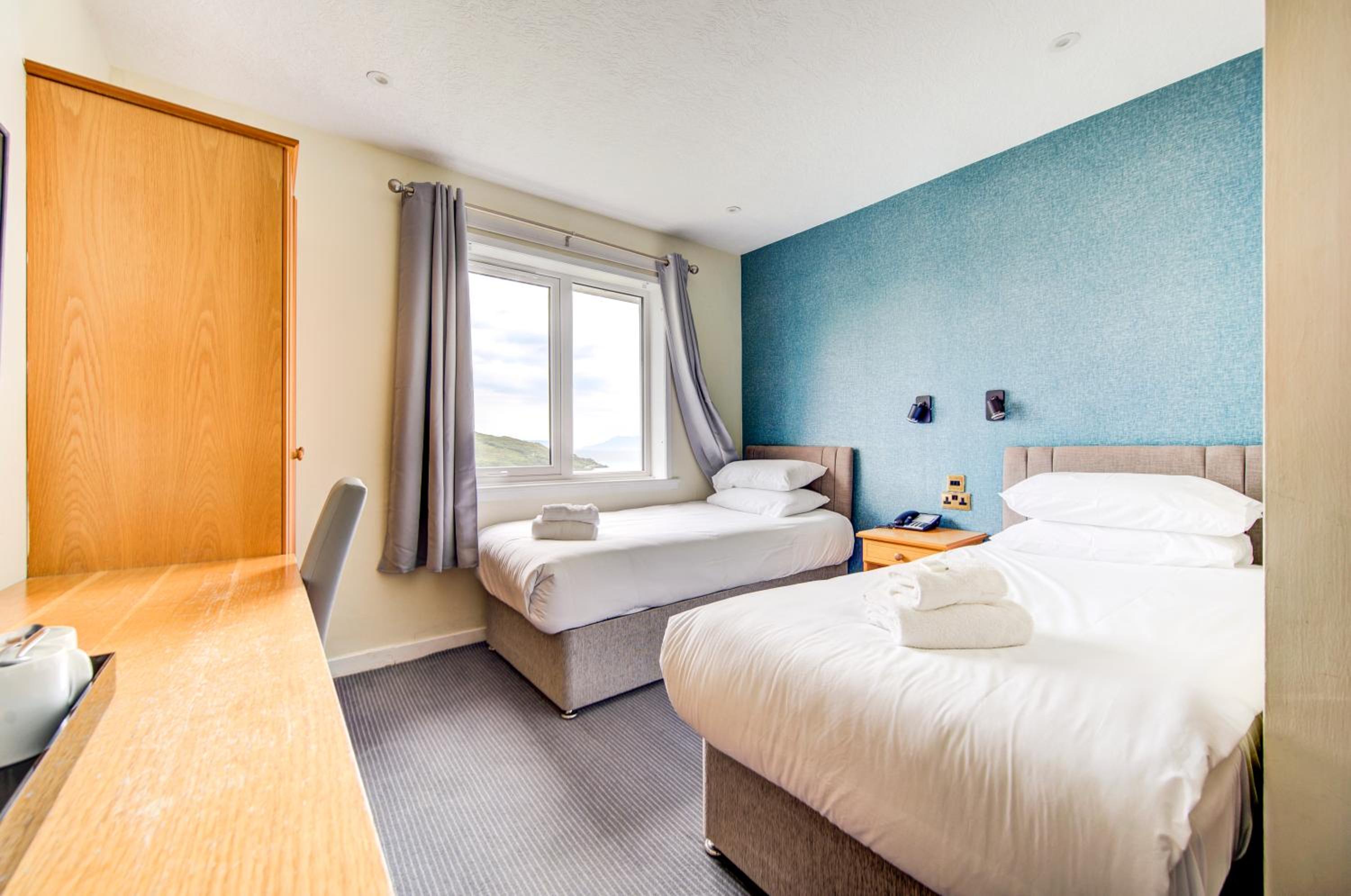 Twin Room with Sea View photo 1