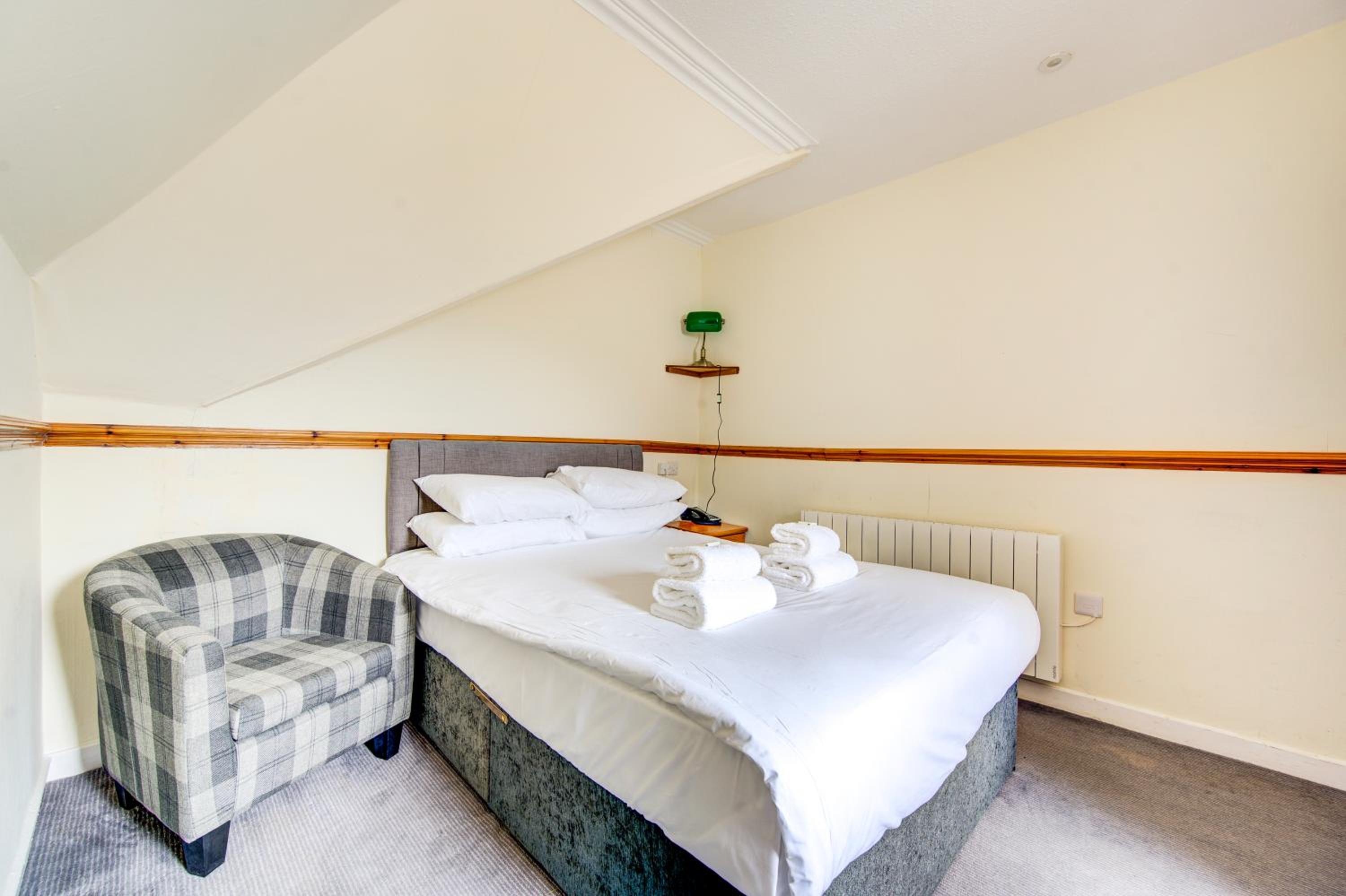 Standard Double Room photo 3