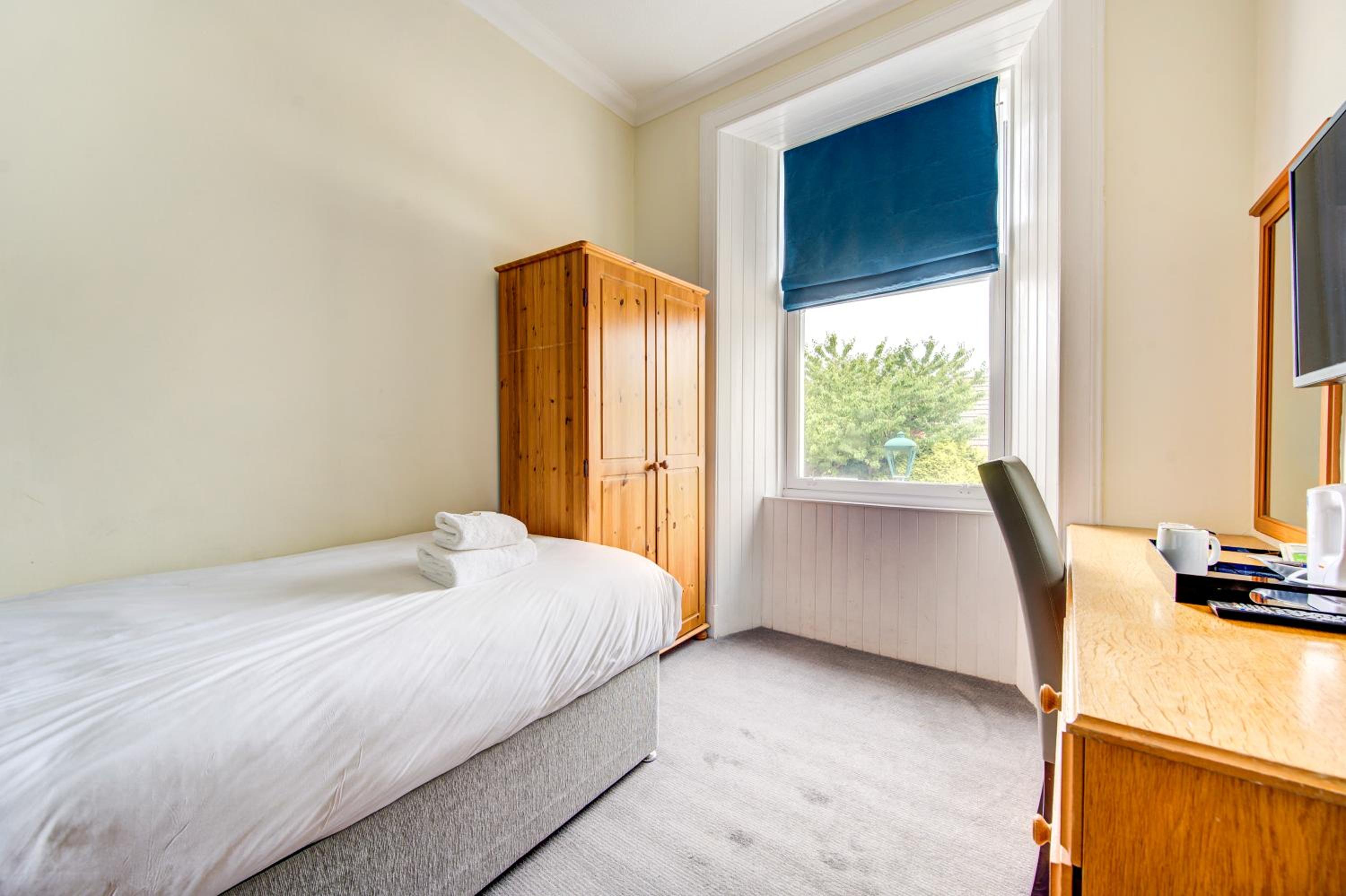 Standard Single Room photo 2
