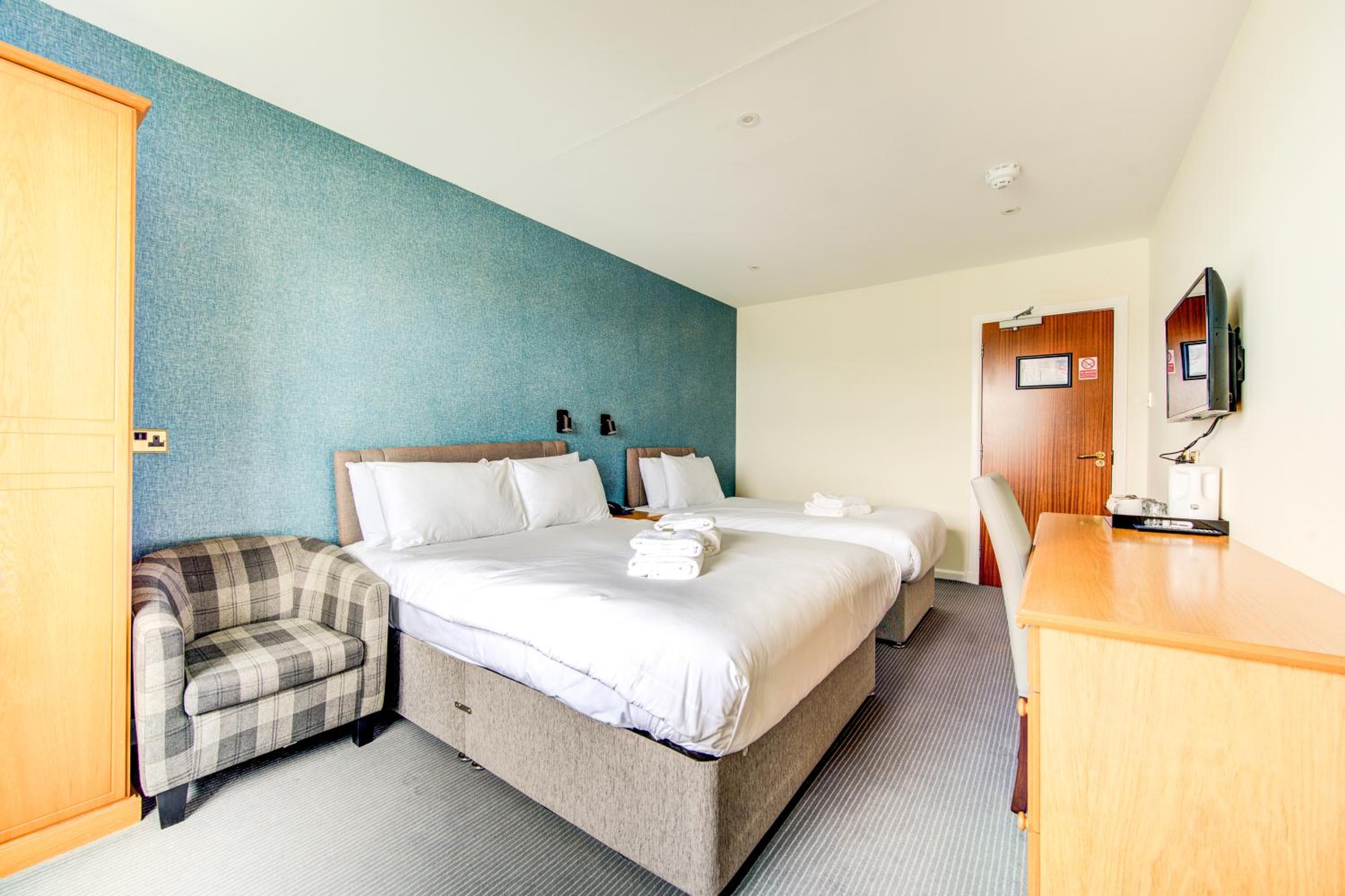 Family Room with Sea View photo 2