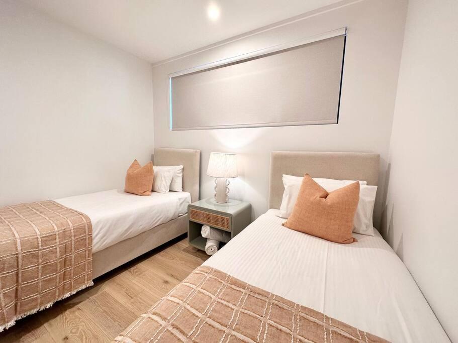 Four-Bedroom House photo 2