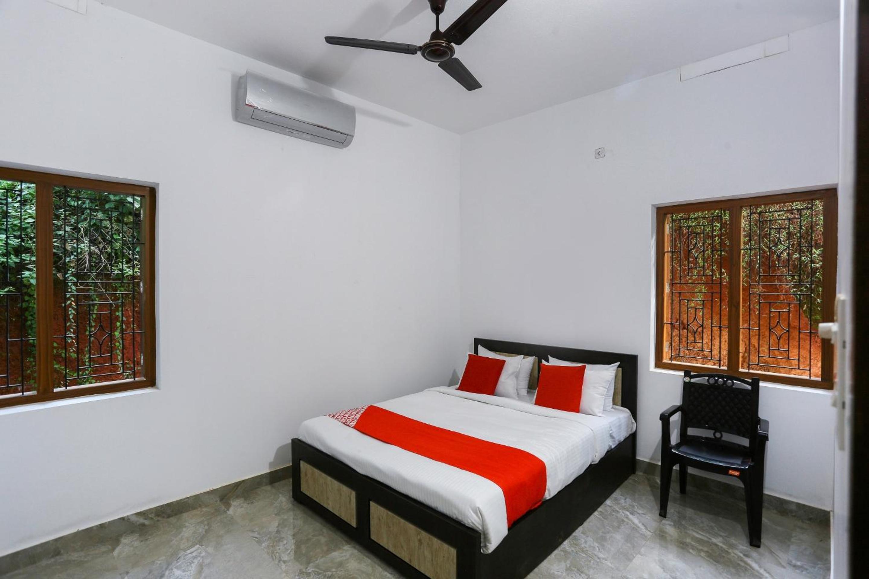 Comfort Triple Room with Shower photo 1
