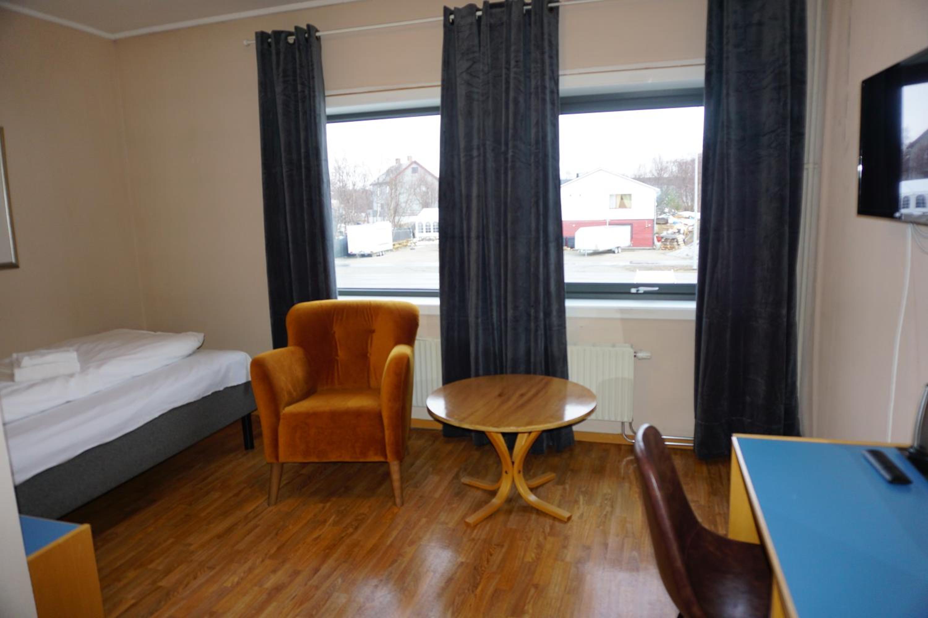 Budget Single Room photo 3