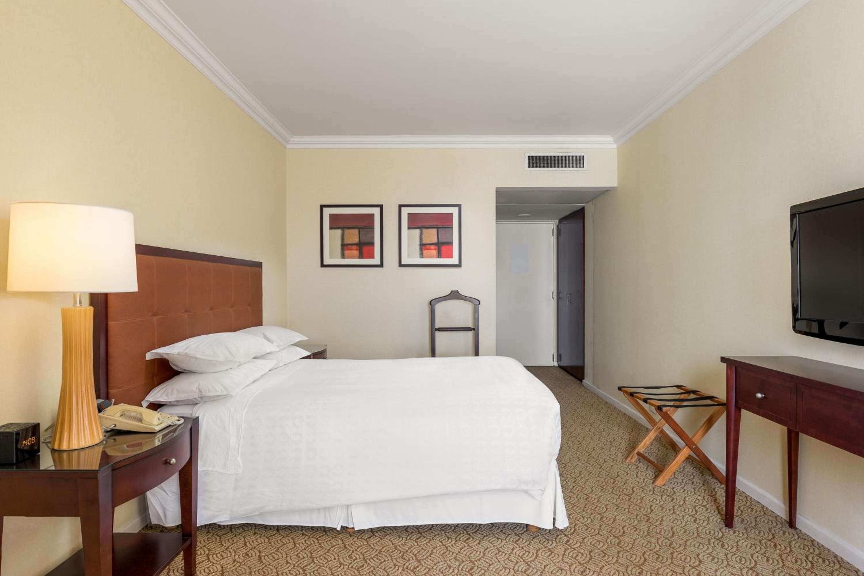 Available room