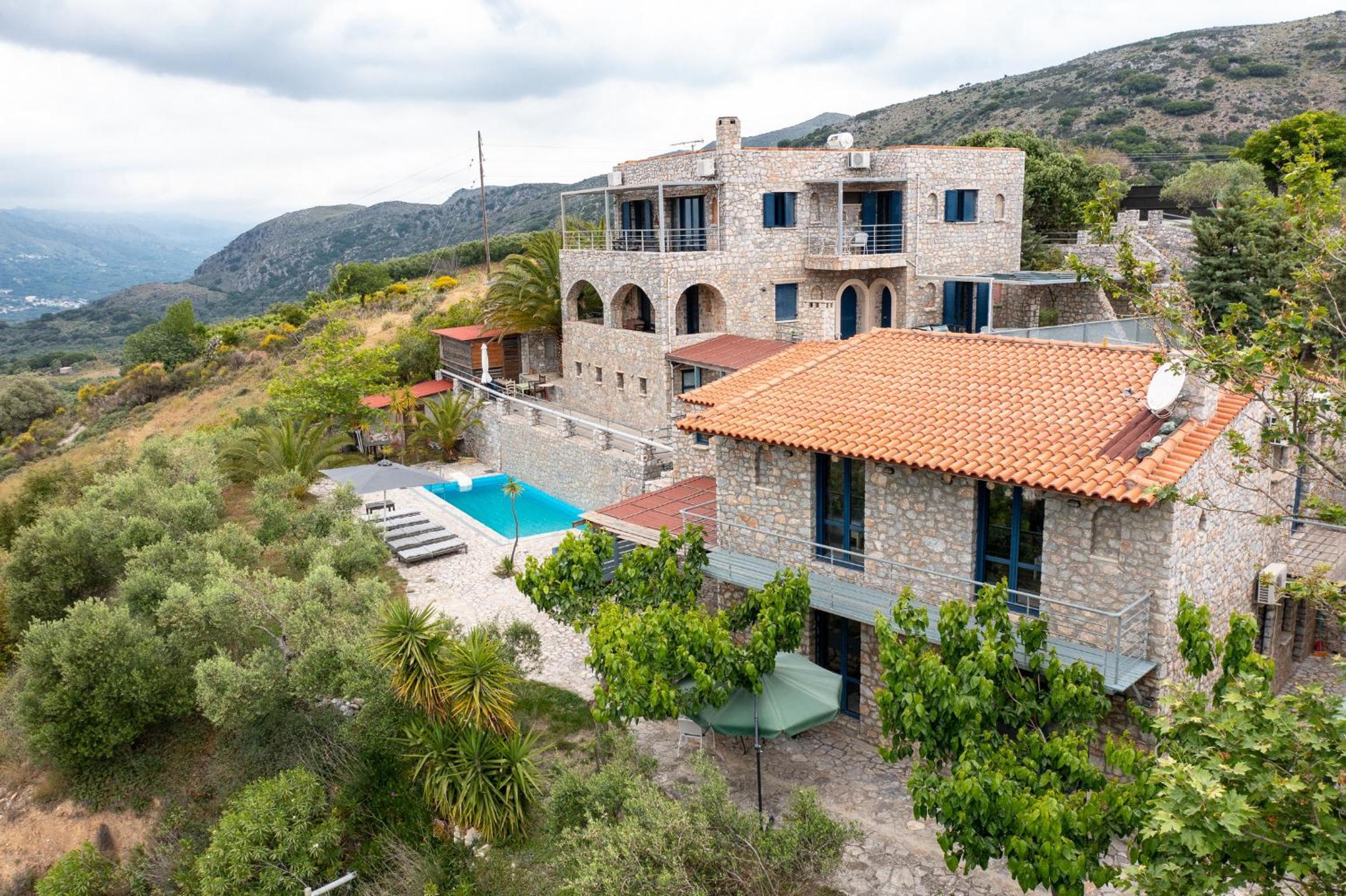 Villa with Private Pool photo 2
