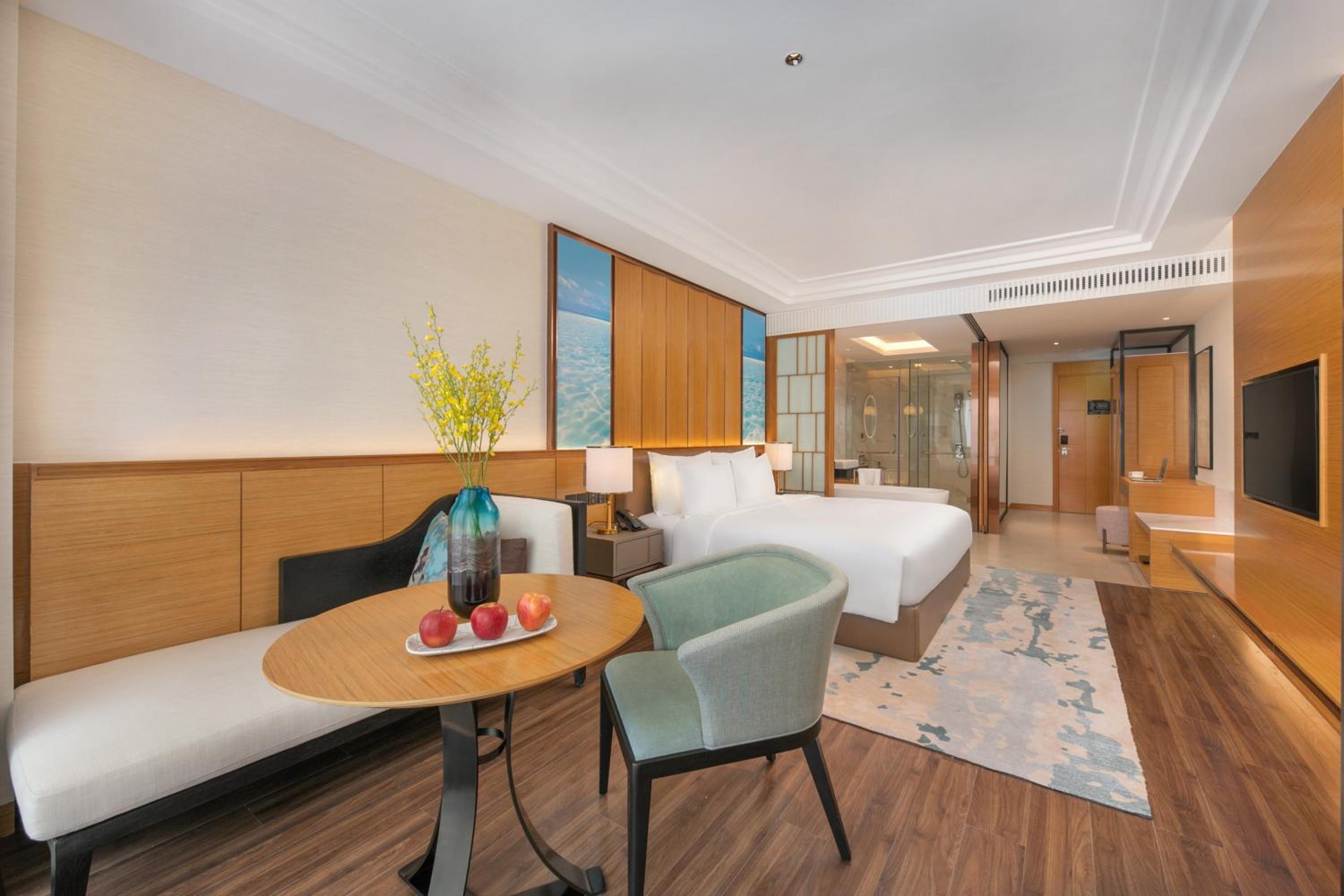 ​Premium Oceanview Double Room - Photo 13