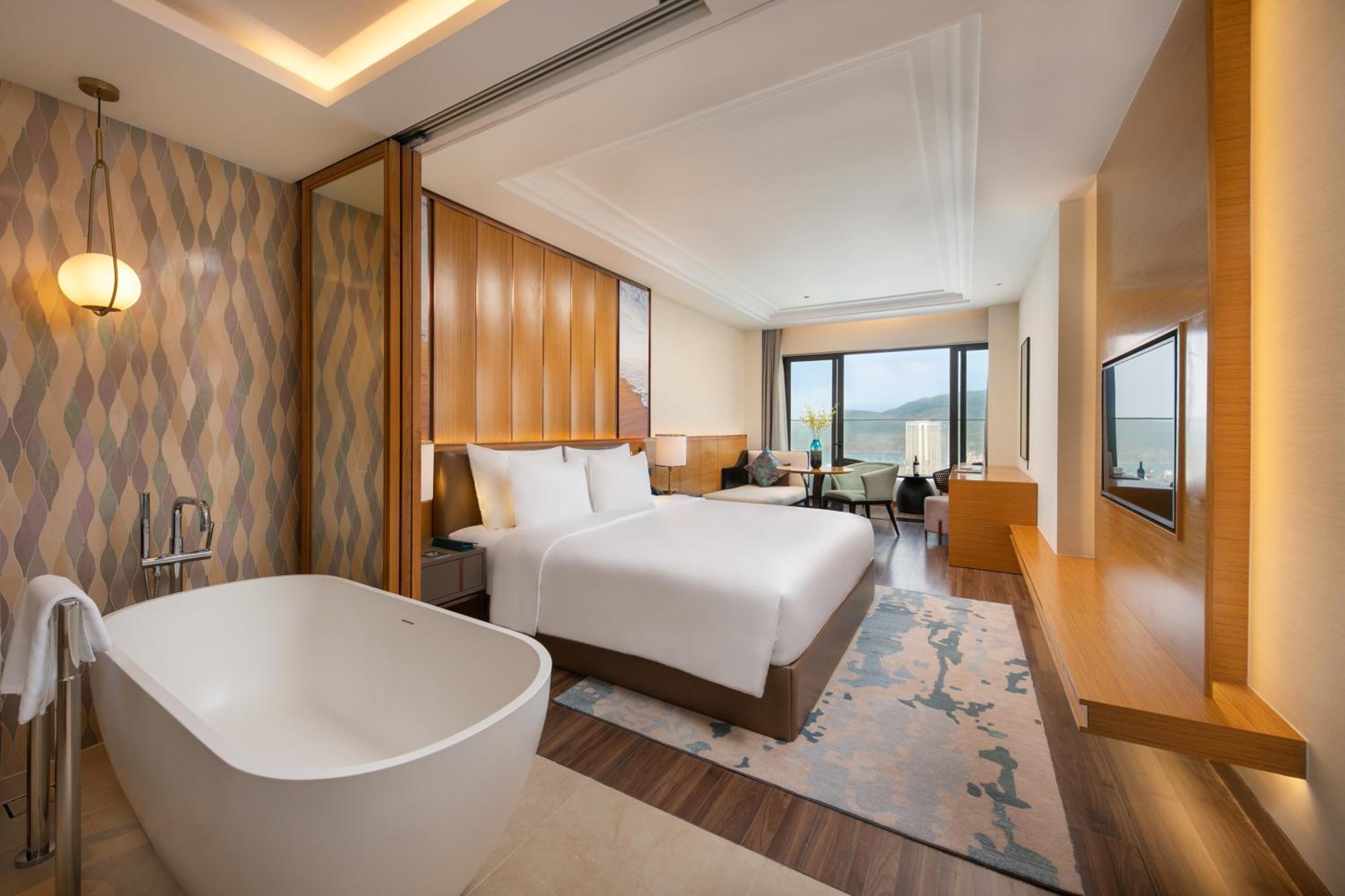 ​Premium Oceanview Double Room - Photo 10