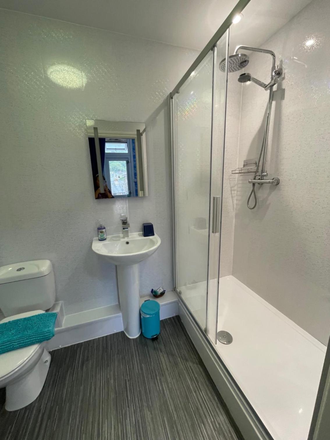 Budget Double Room photo 2