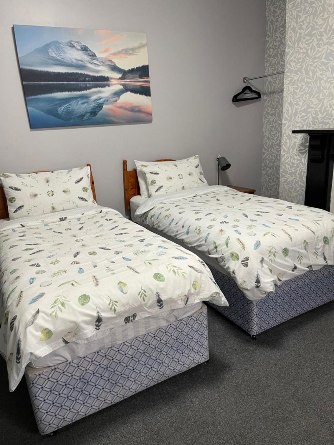 Double Room - Photo 2