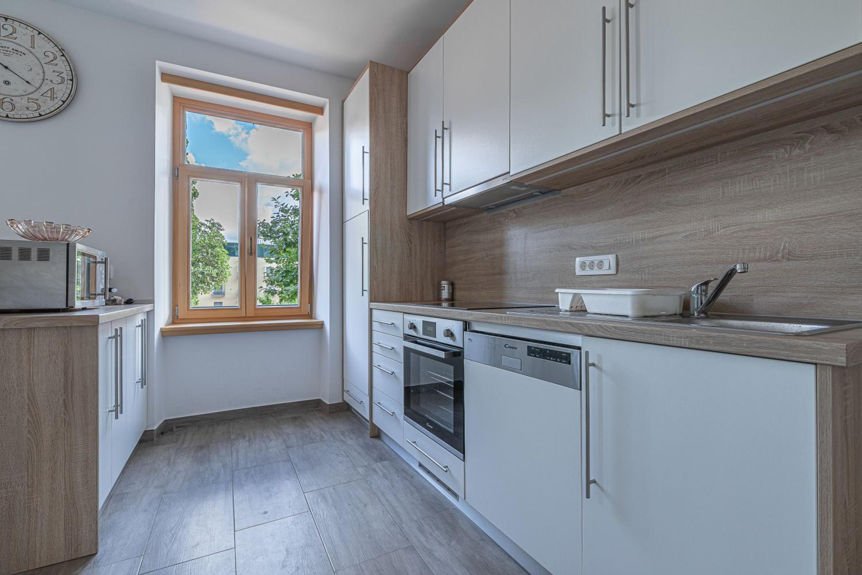 Two Bedroom Apartment with Terrace photo 2