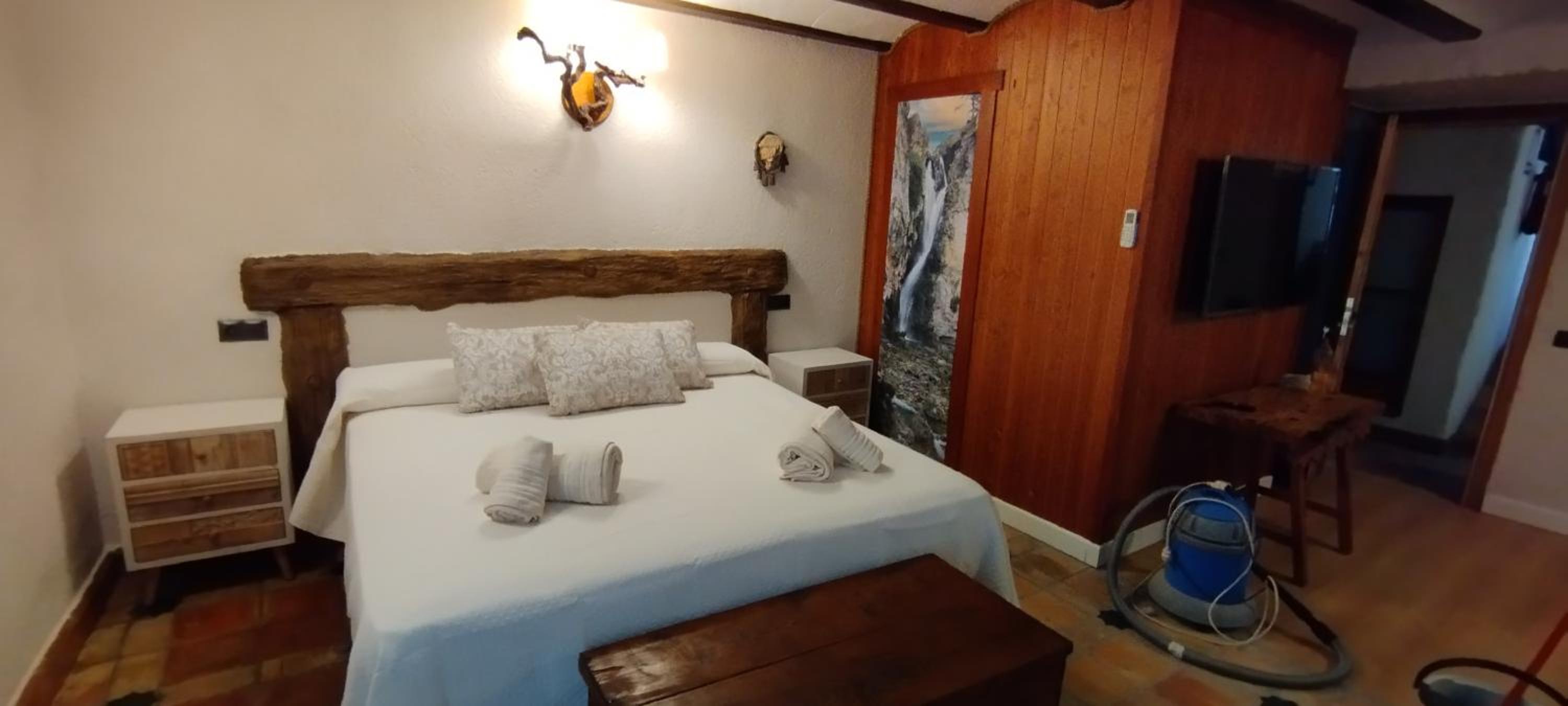 King Suite - Photo 9