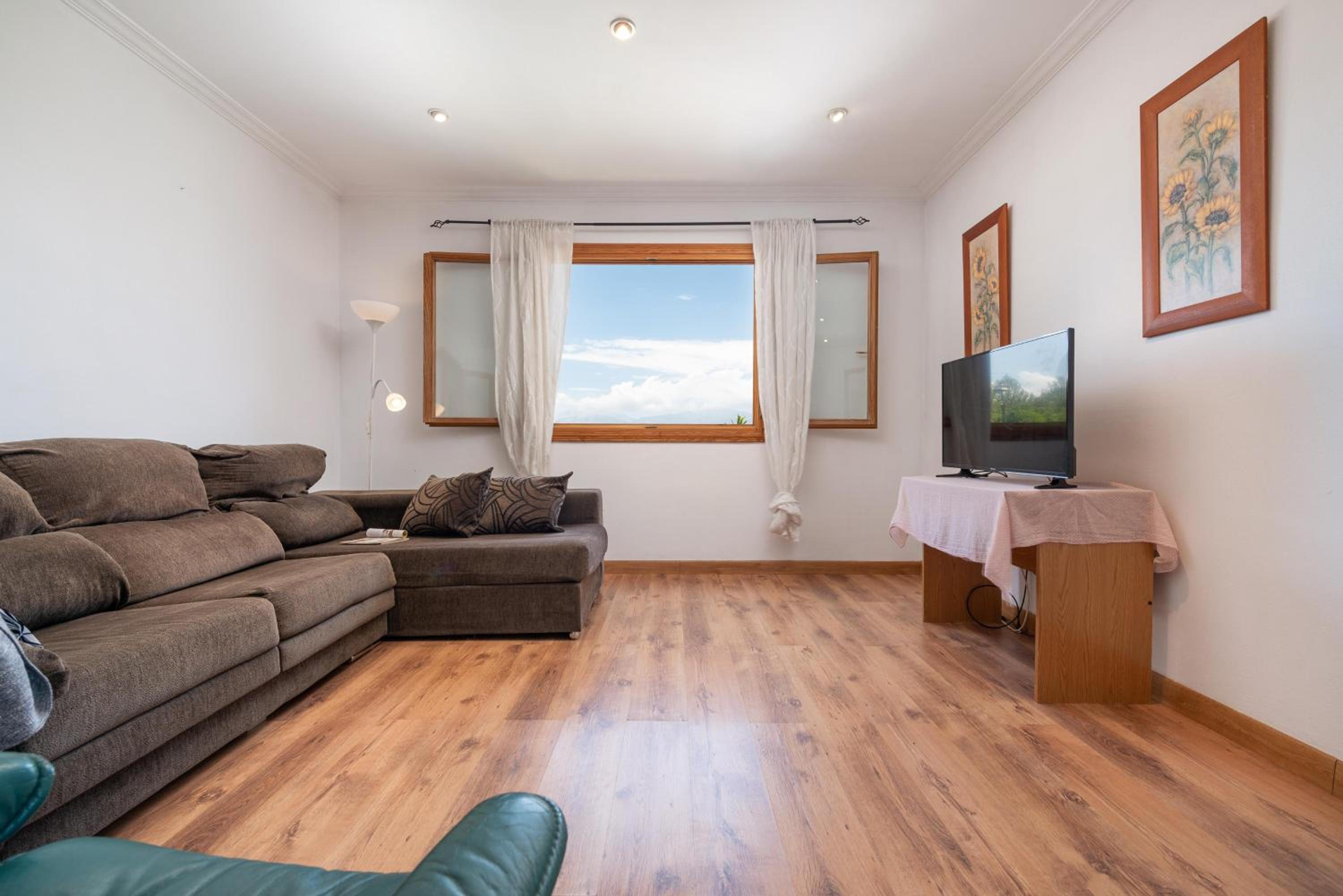 Villa de Tres Habitaciones