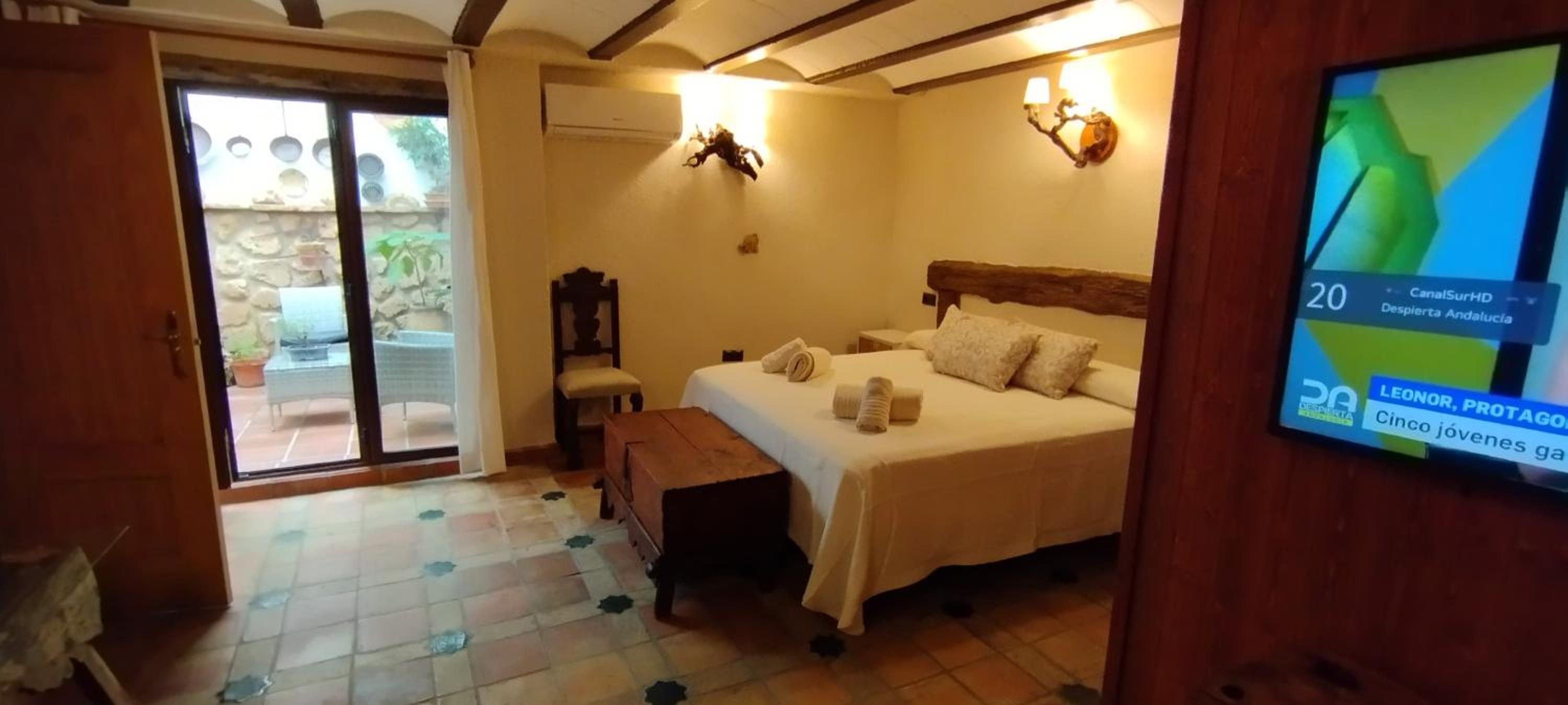 King Suite - Photo 7
