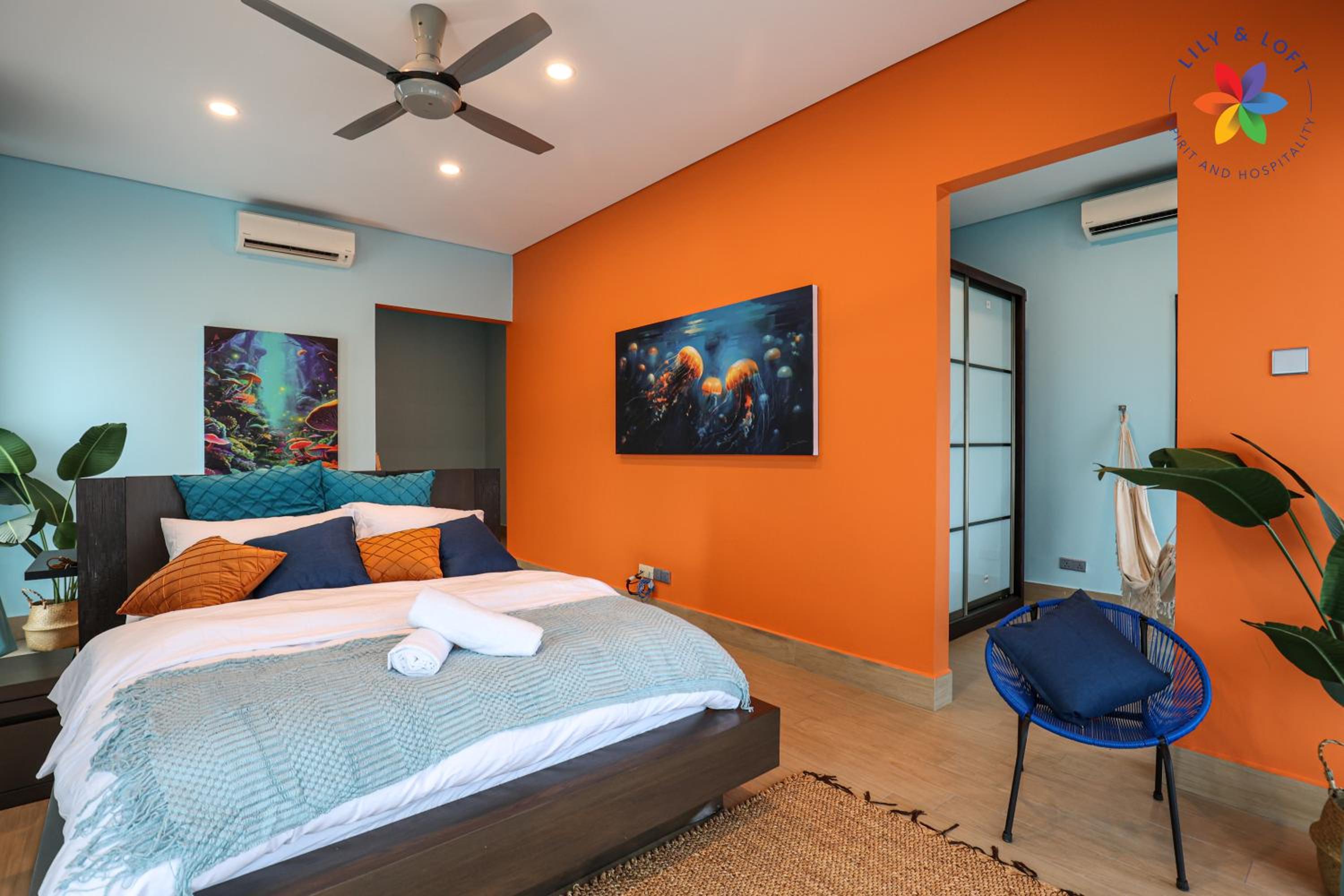 King Suite with Balcony photo 1