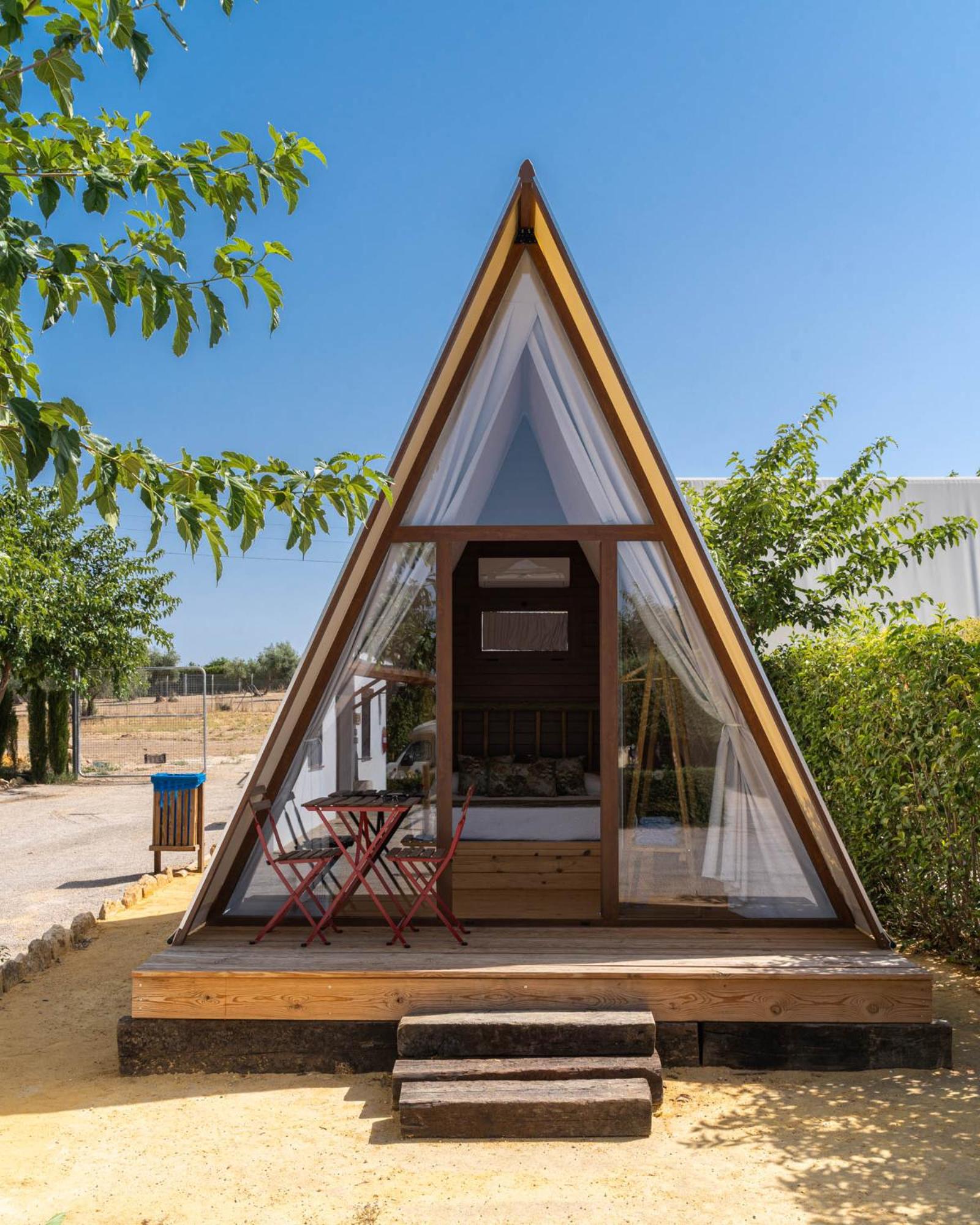 Deluxe Cabana with Garden View - Photo 4