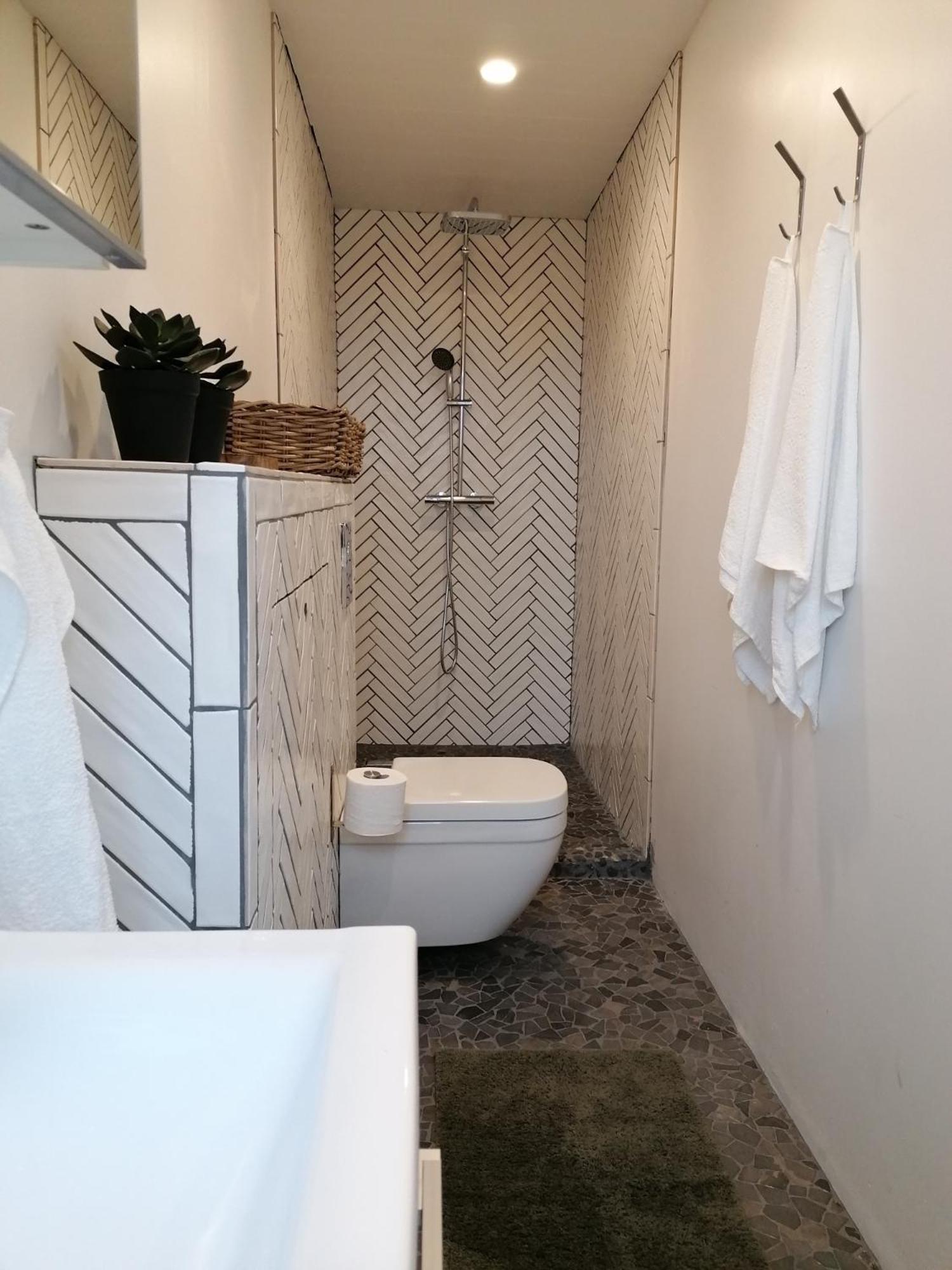 One-Bedroom House photo 2