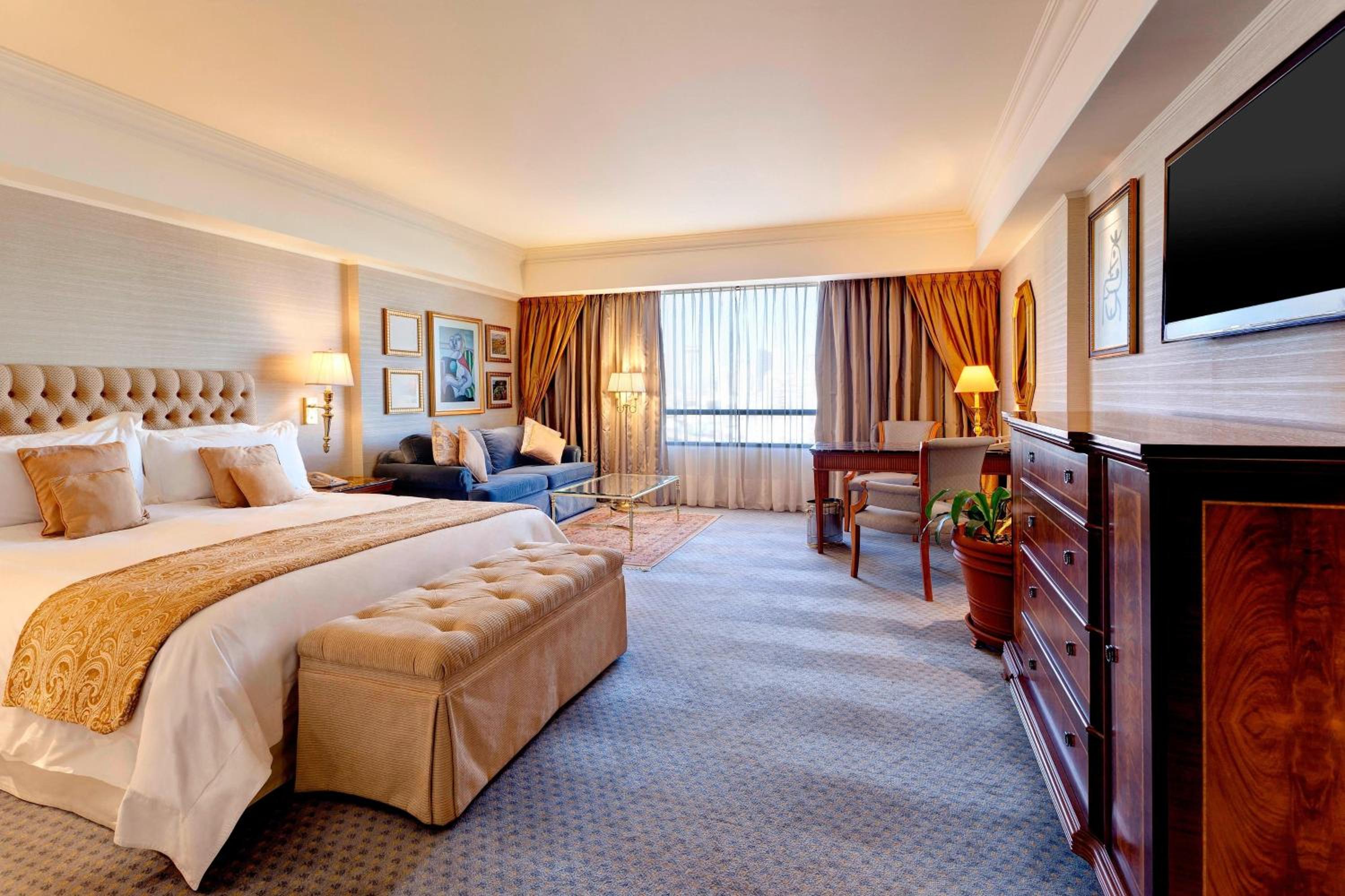 Grand Deluxe King Room with River View