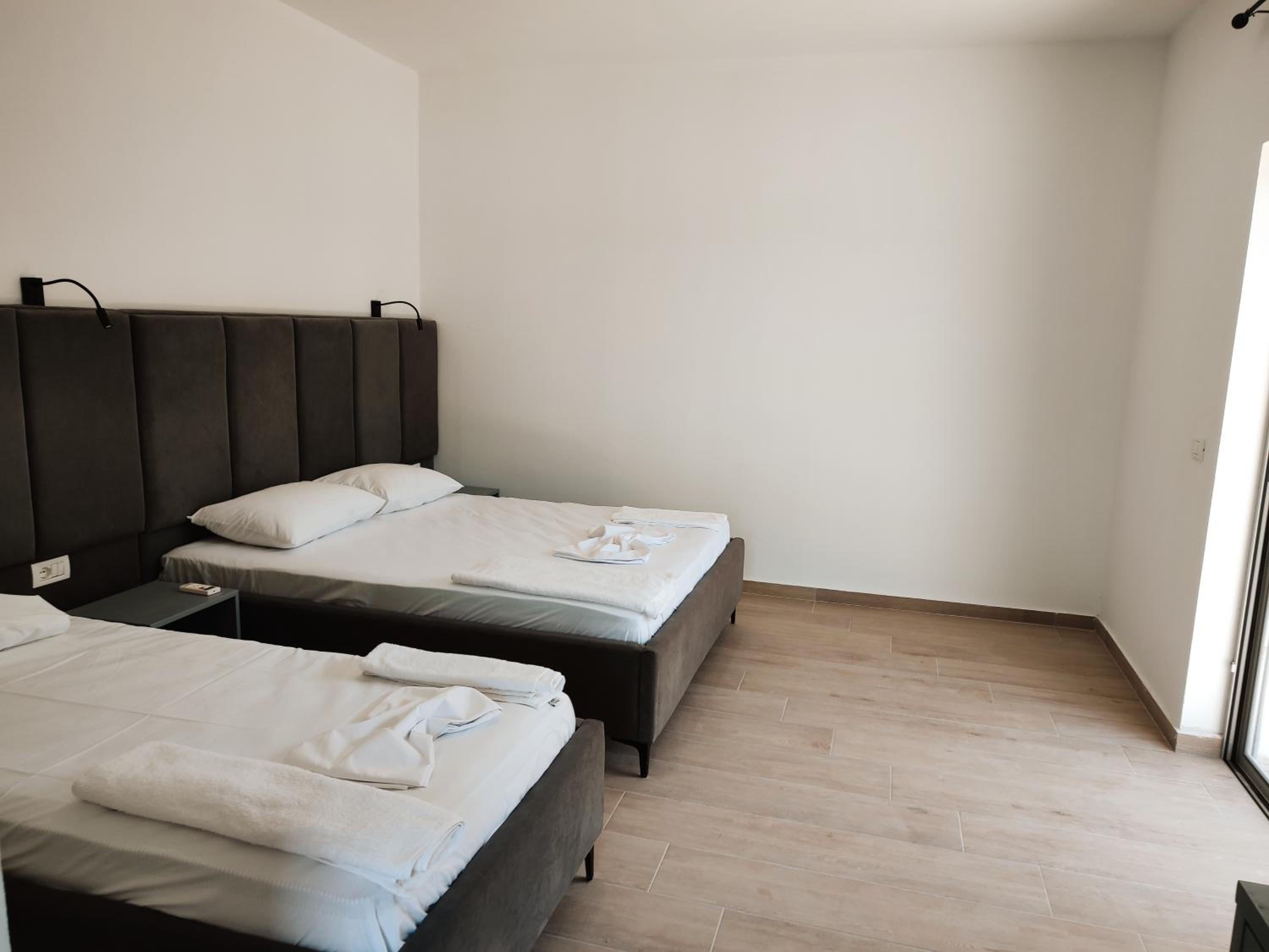Triple Room with Garden View