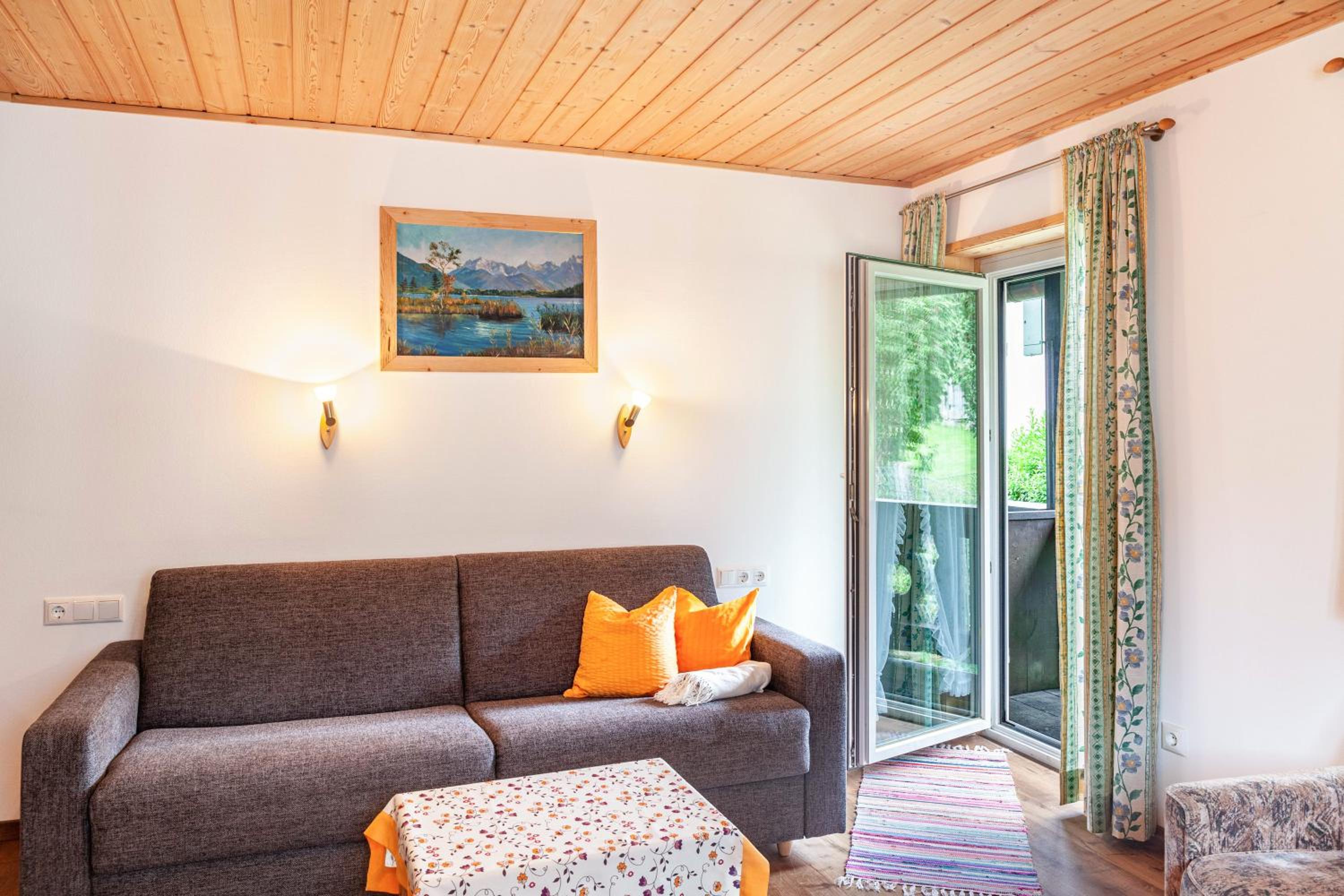 Superior Apartment with City View