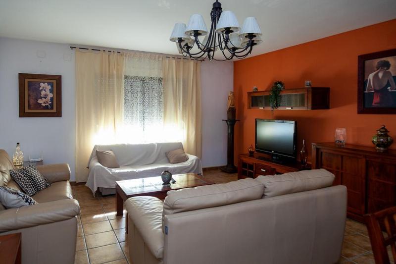 Casa de cuatro habitaciones