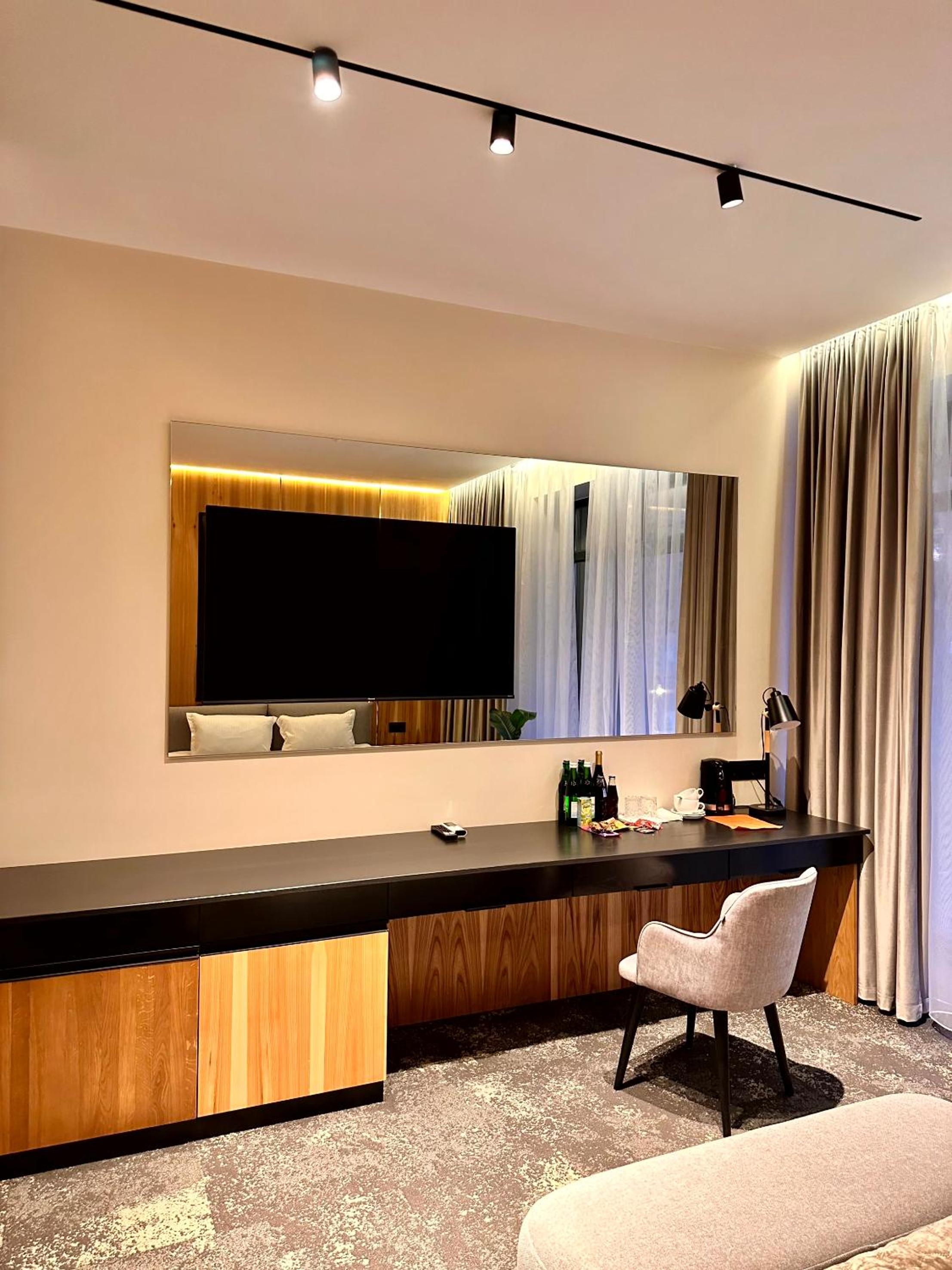 Deluxe Double Room with Bath