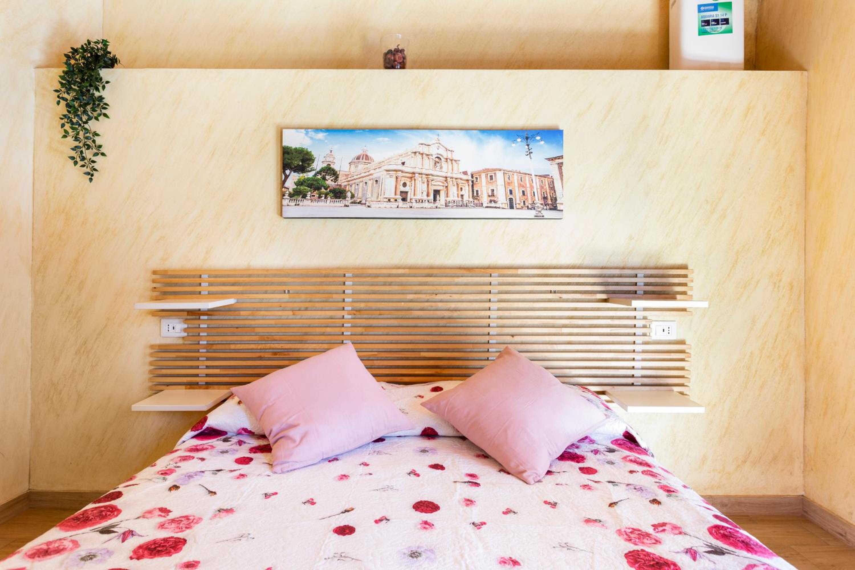 Double Room with Shared Bathroom