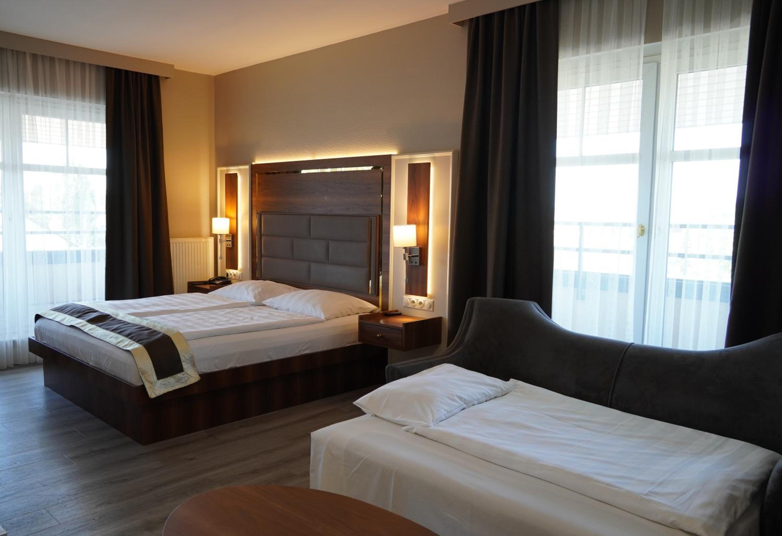 Comfort Triple Room photo 2