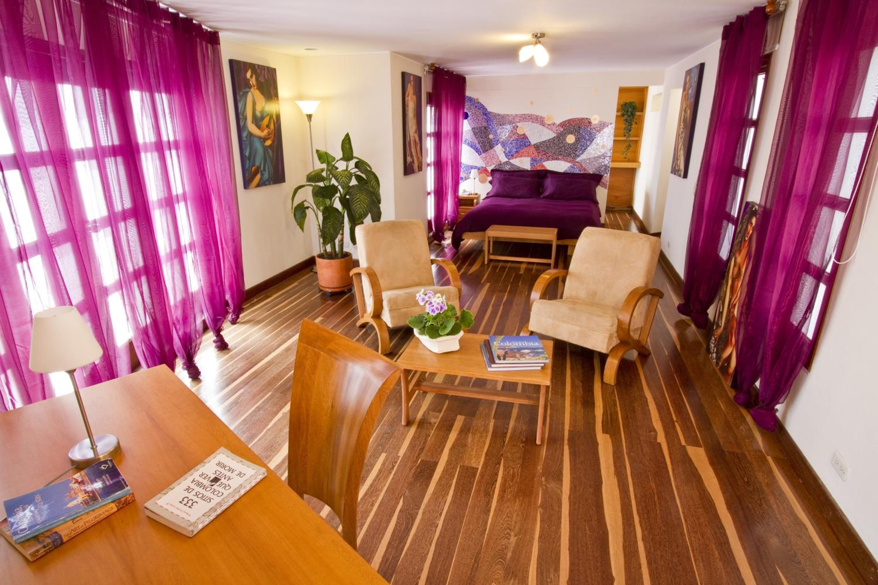 Queen Suite