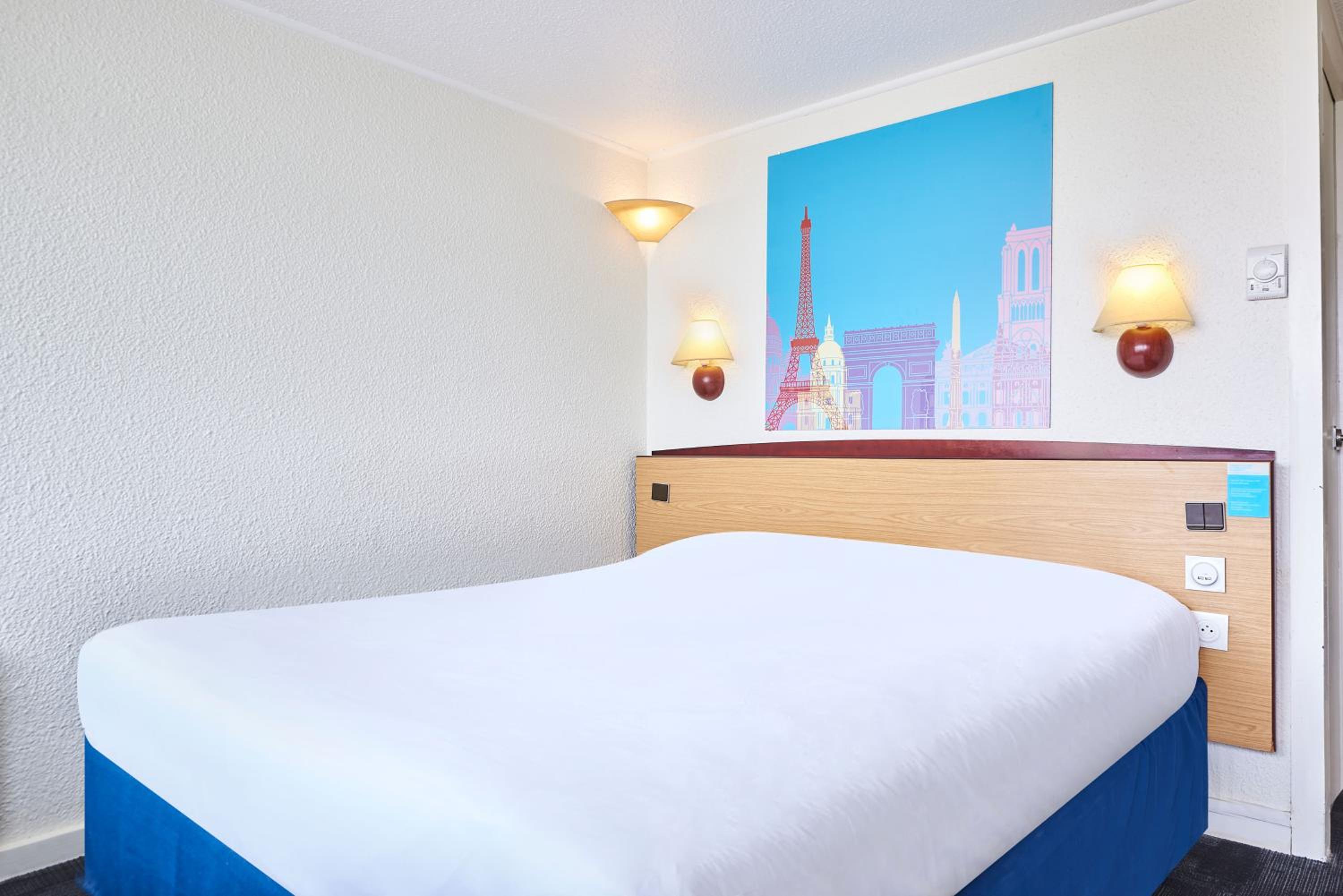 Double Room - Photo 5