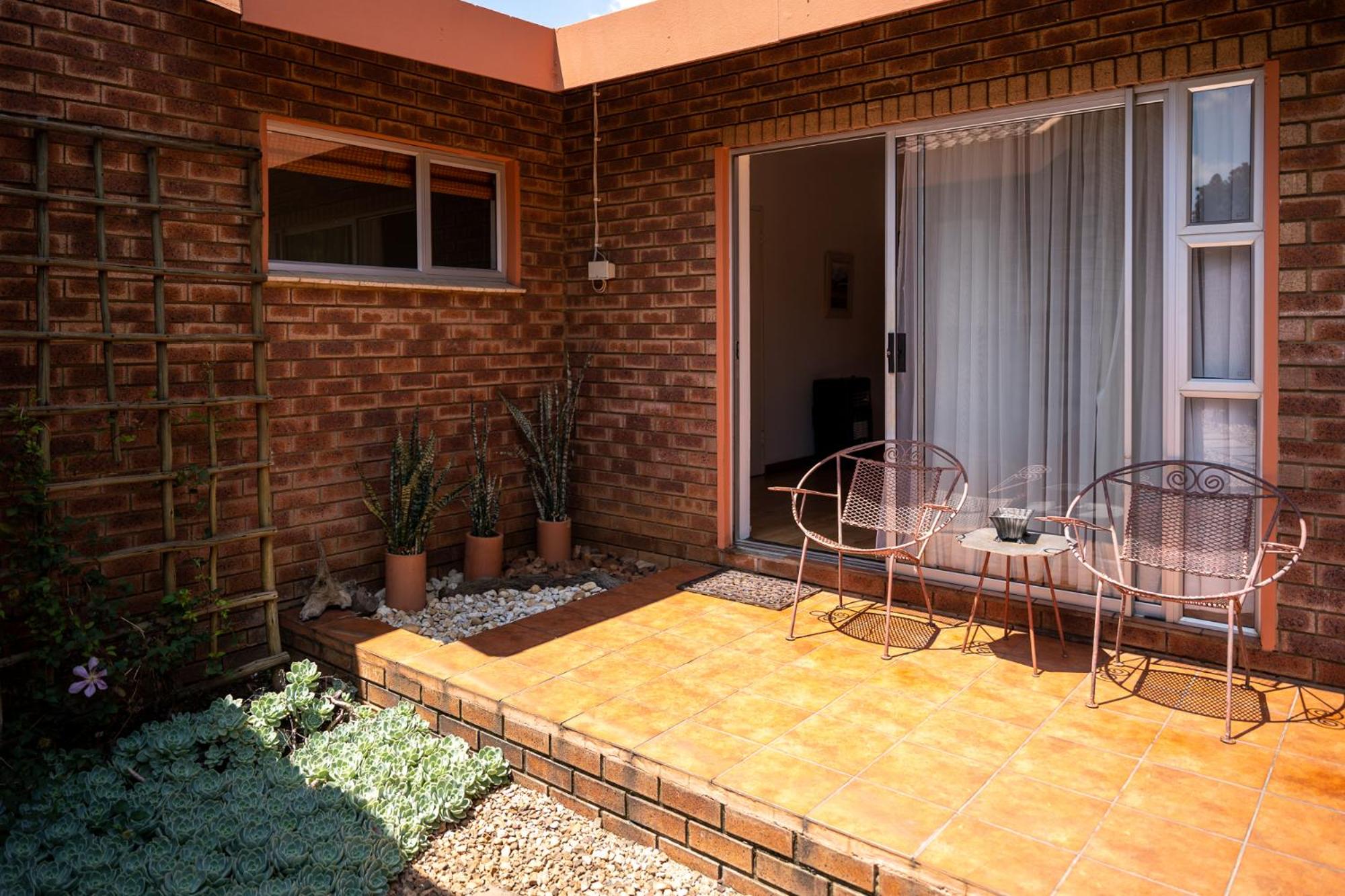 Deluxe Family Room - Photo 3