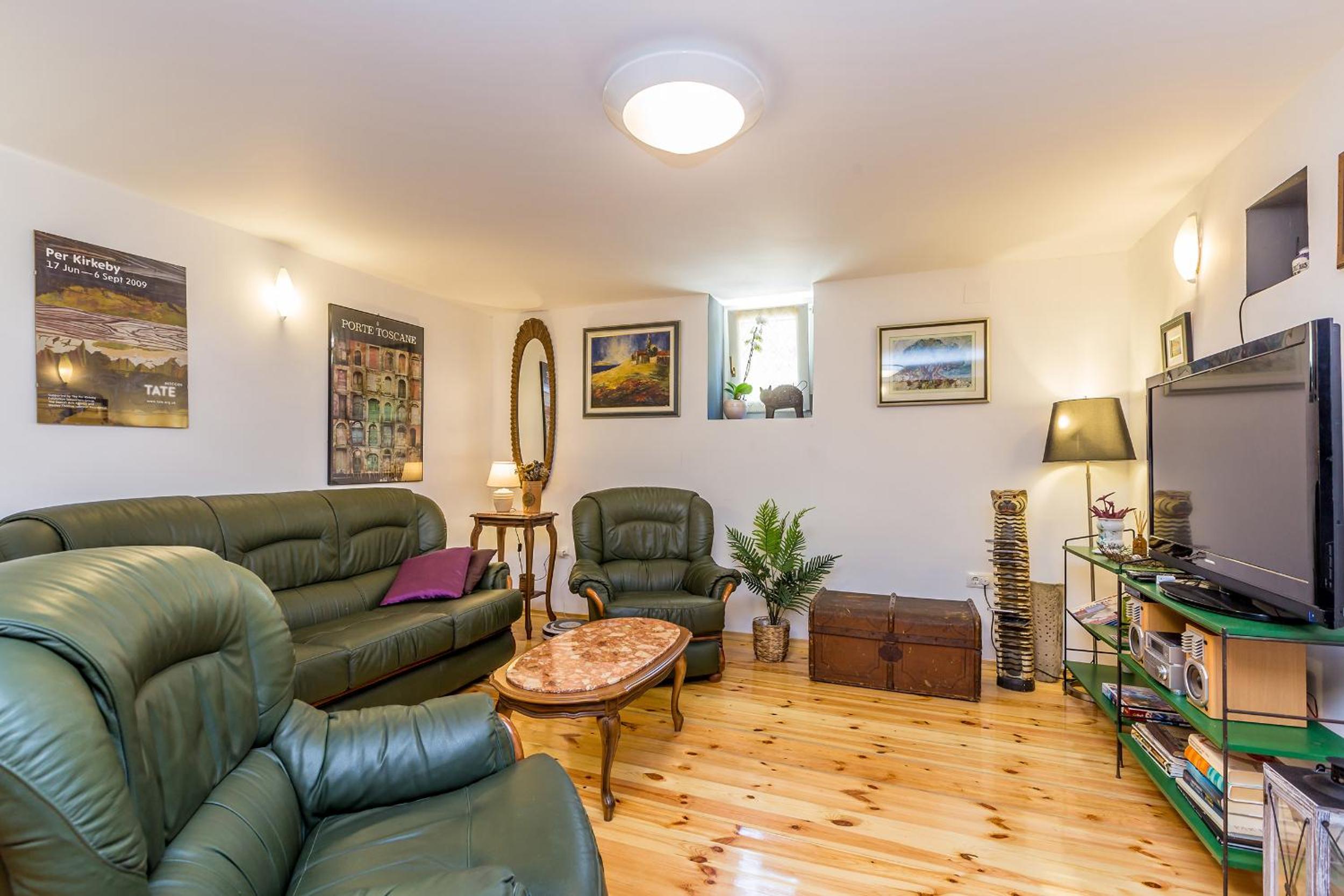 Two-Bedroom House photo 1